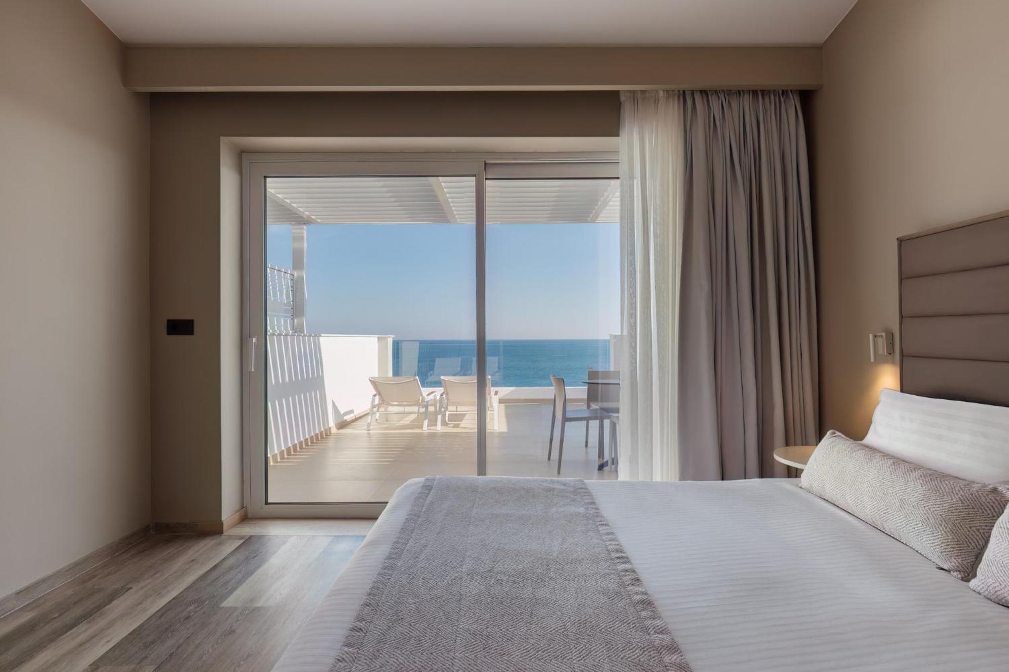 Junior Suite Panoramic Sea View