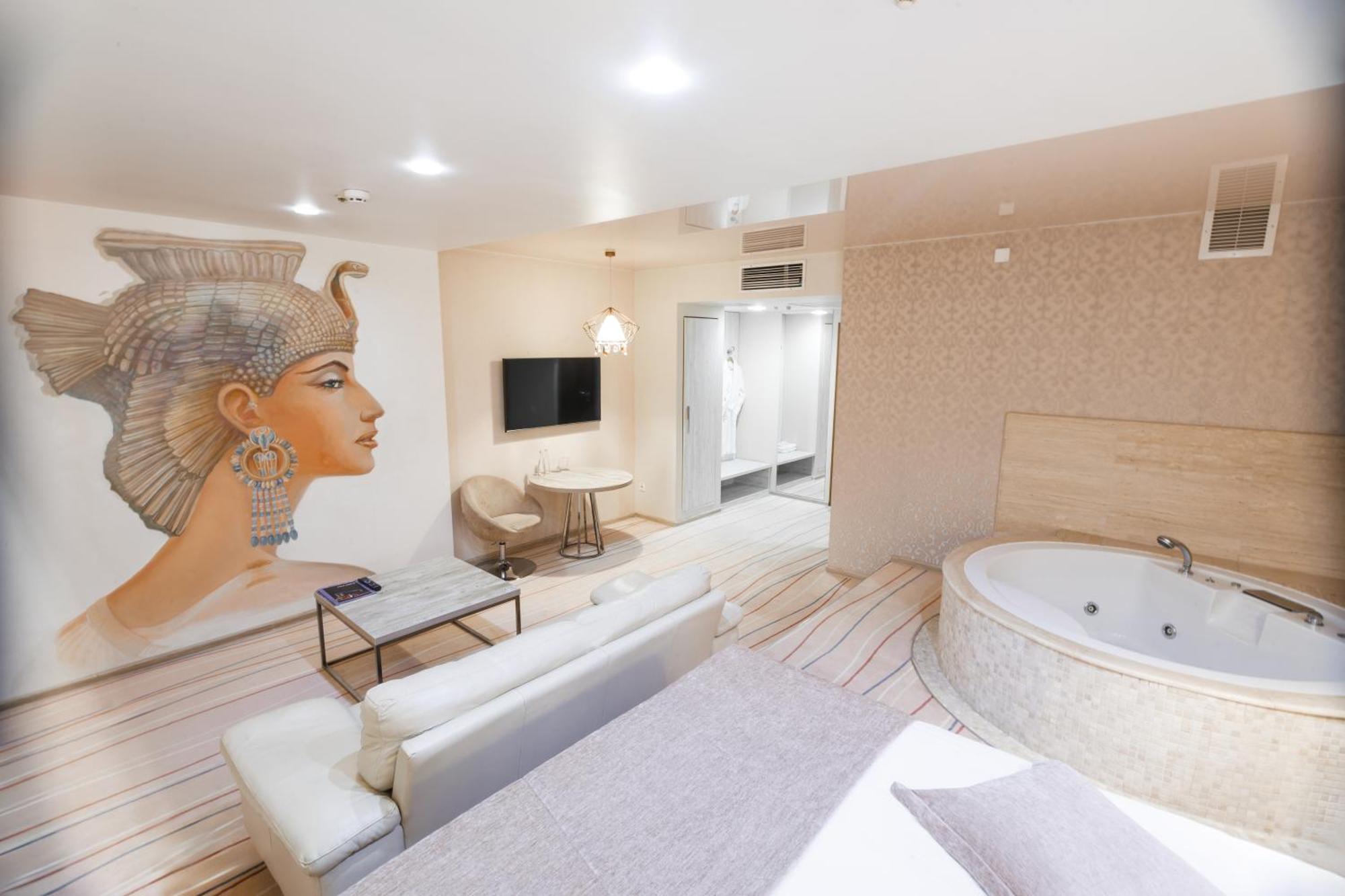 Double Room with Spa Bath