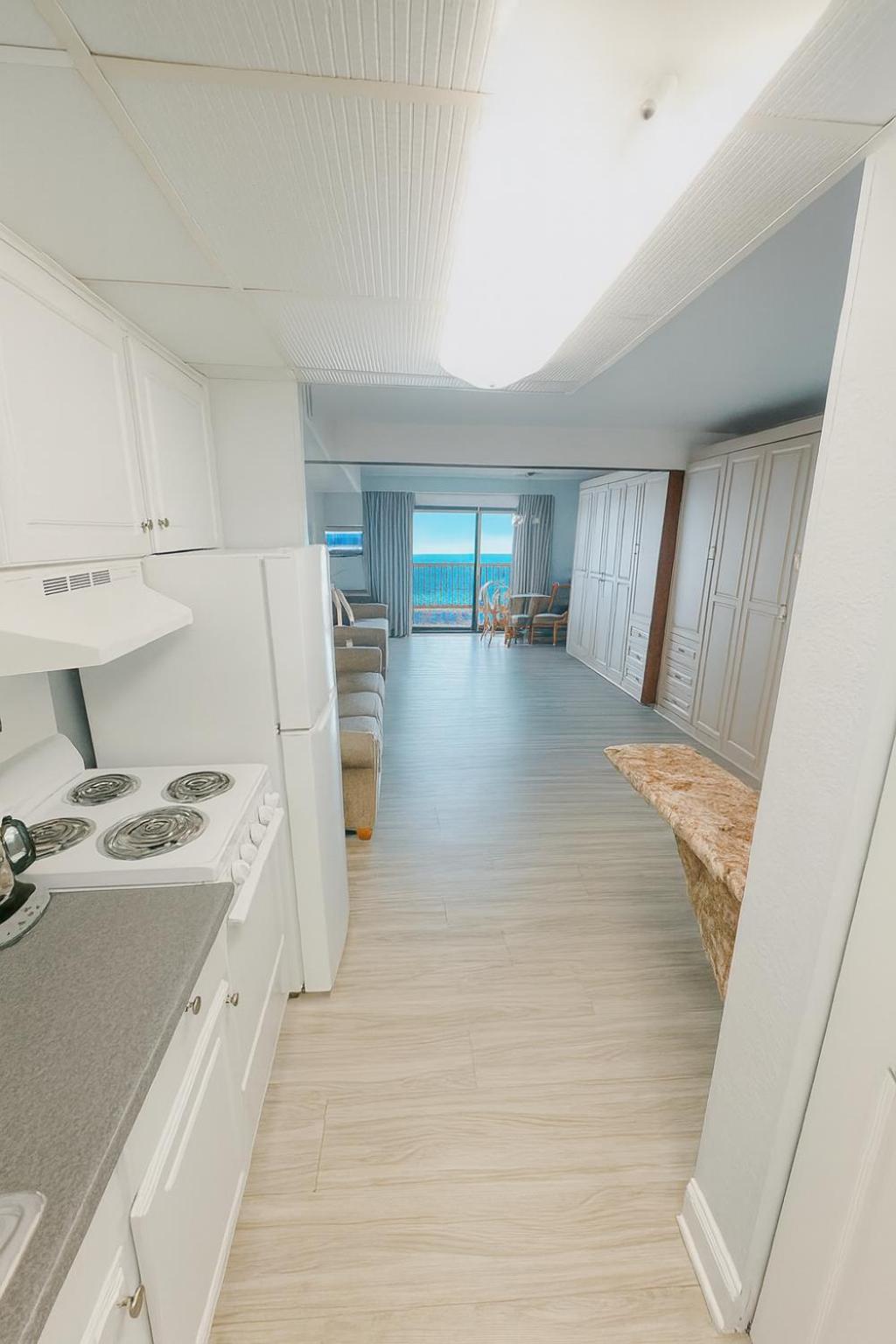Studio Apartment with Ocean View