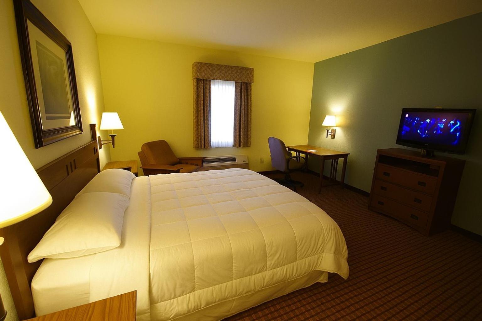 Deluxe King Room