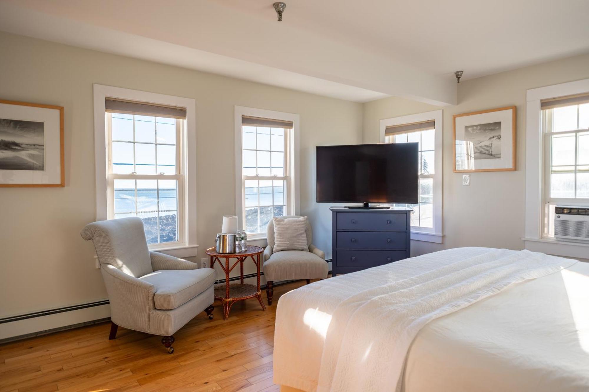 Deluxe Oceanview King
