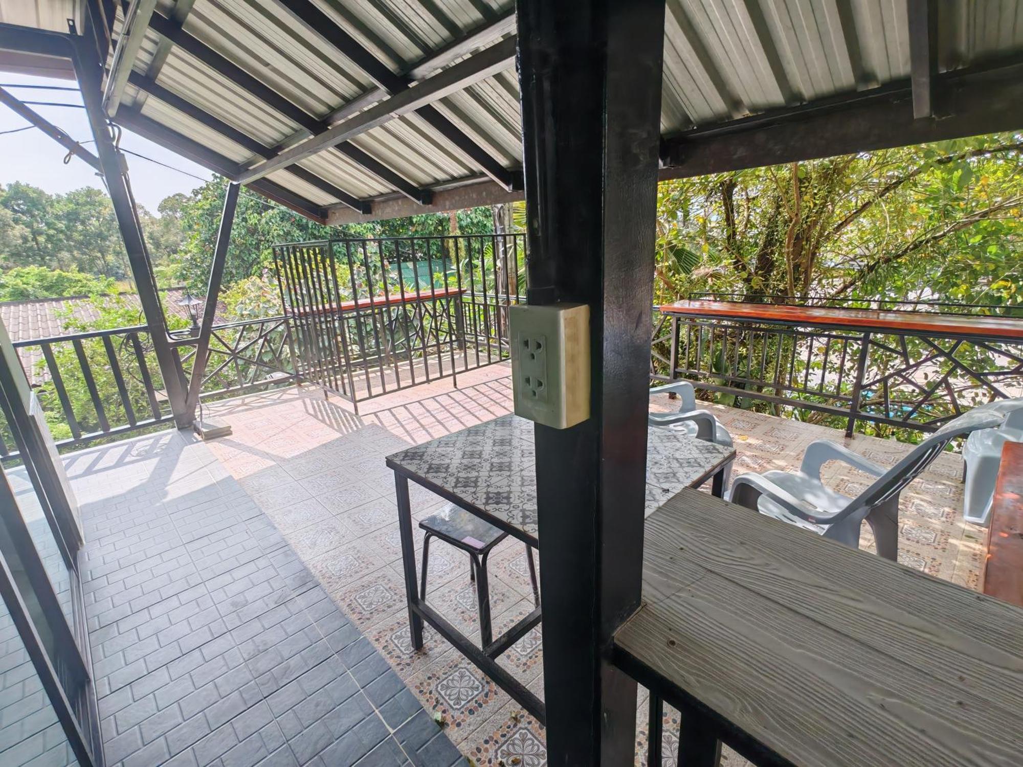 Family Room Terrace