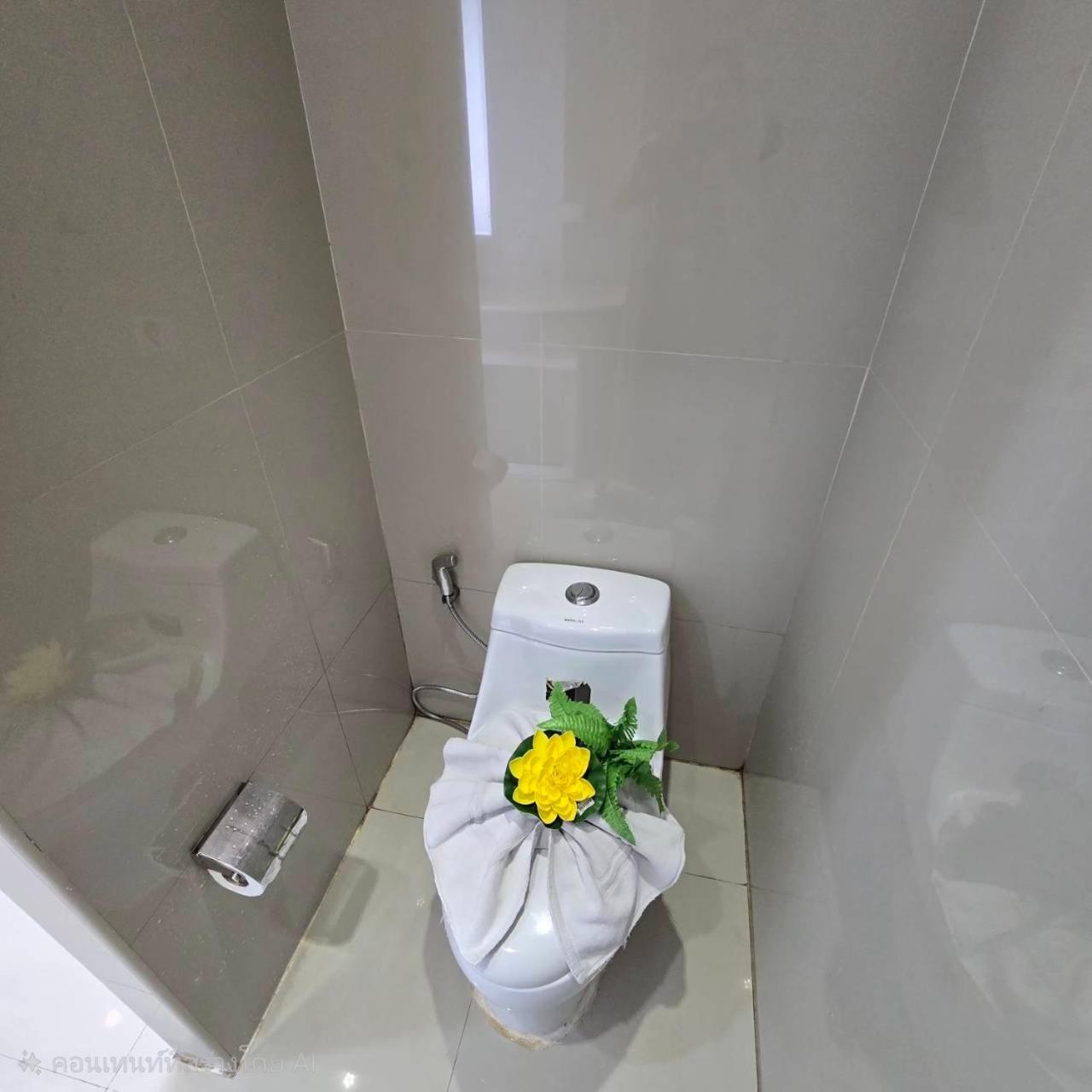 Double Room with Pool View,1731516731:JPEG
