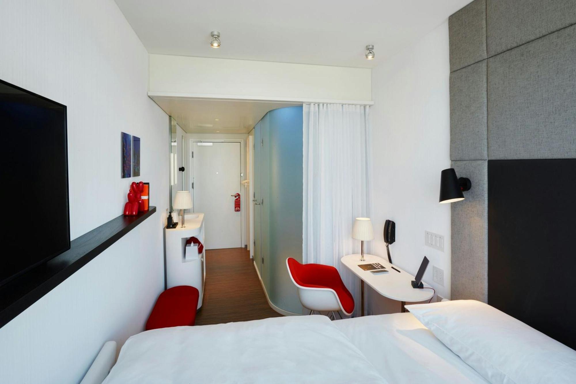 King Room,1739516956:JPEG