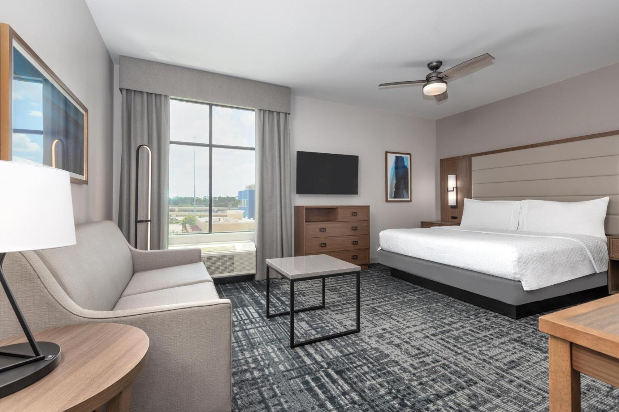 Suite Deluxe con cama extragrande para no fumadores