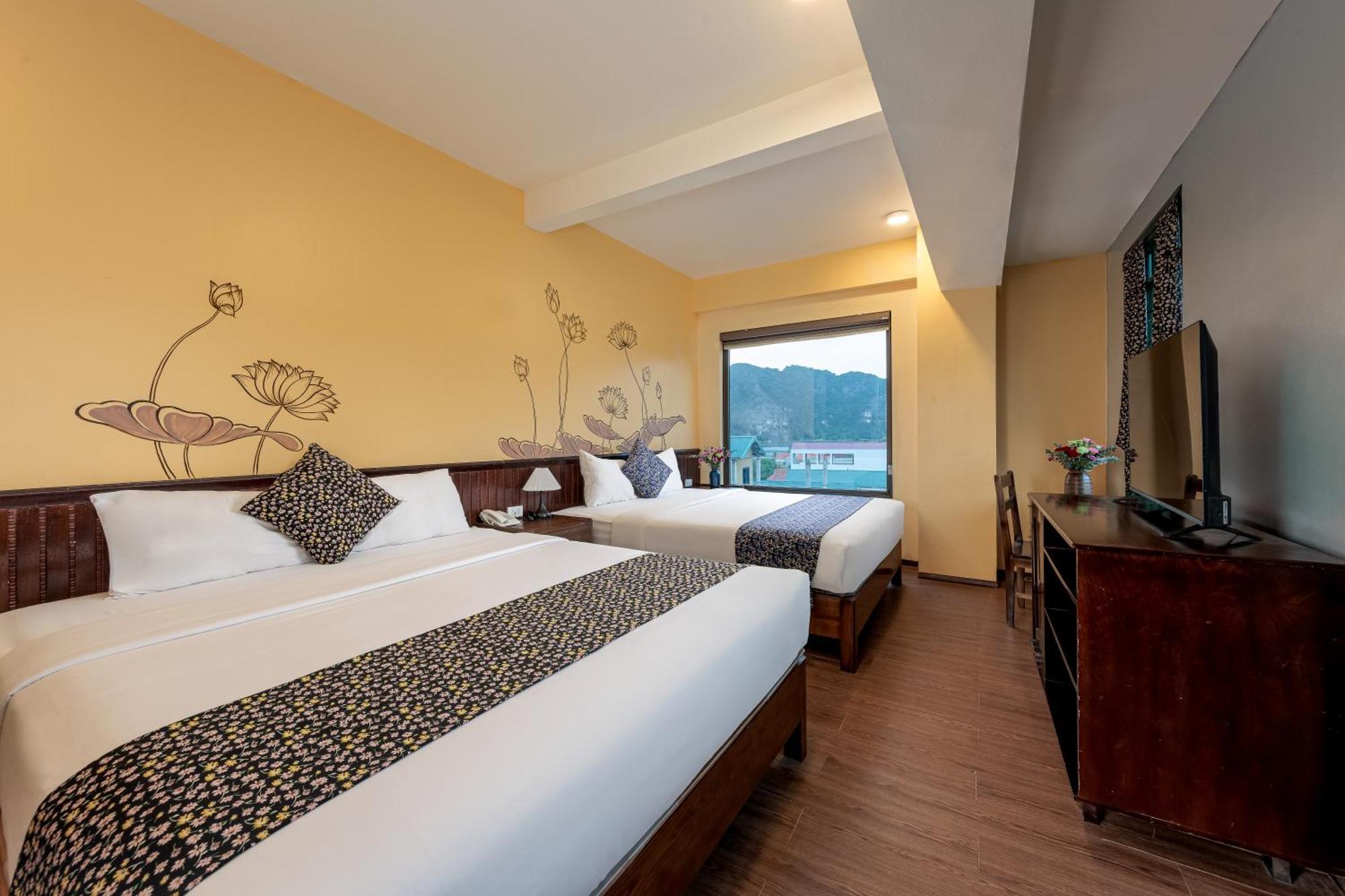 Triple Room