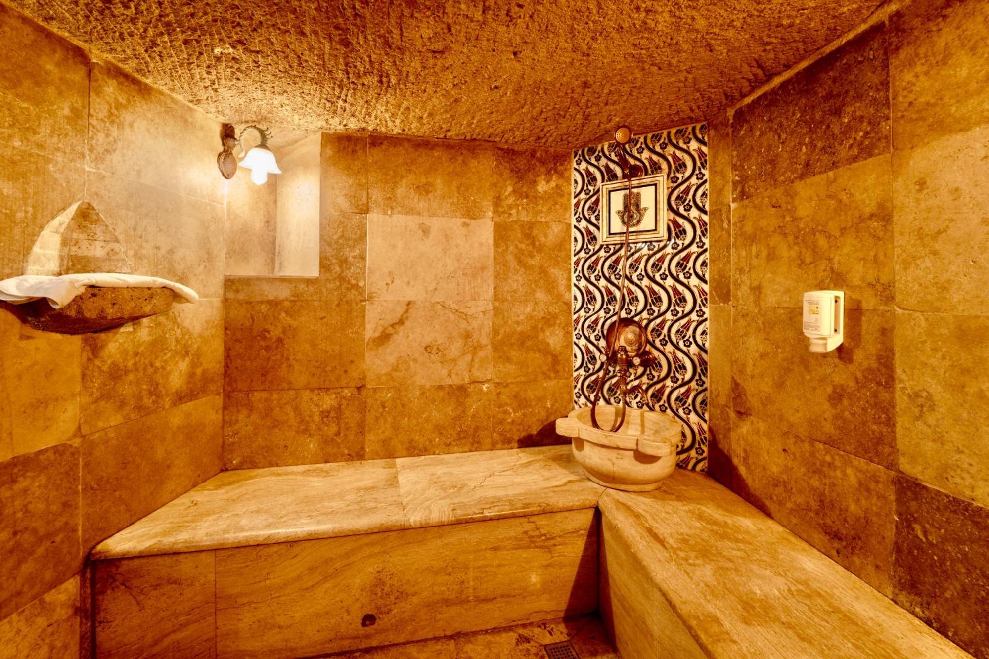 Luxury Cave Private Pool