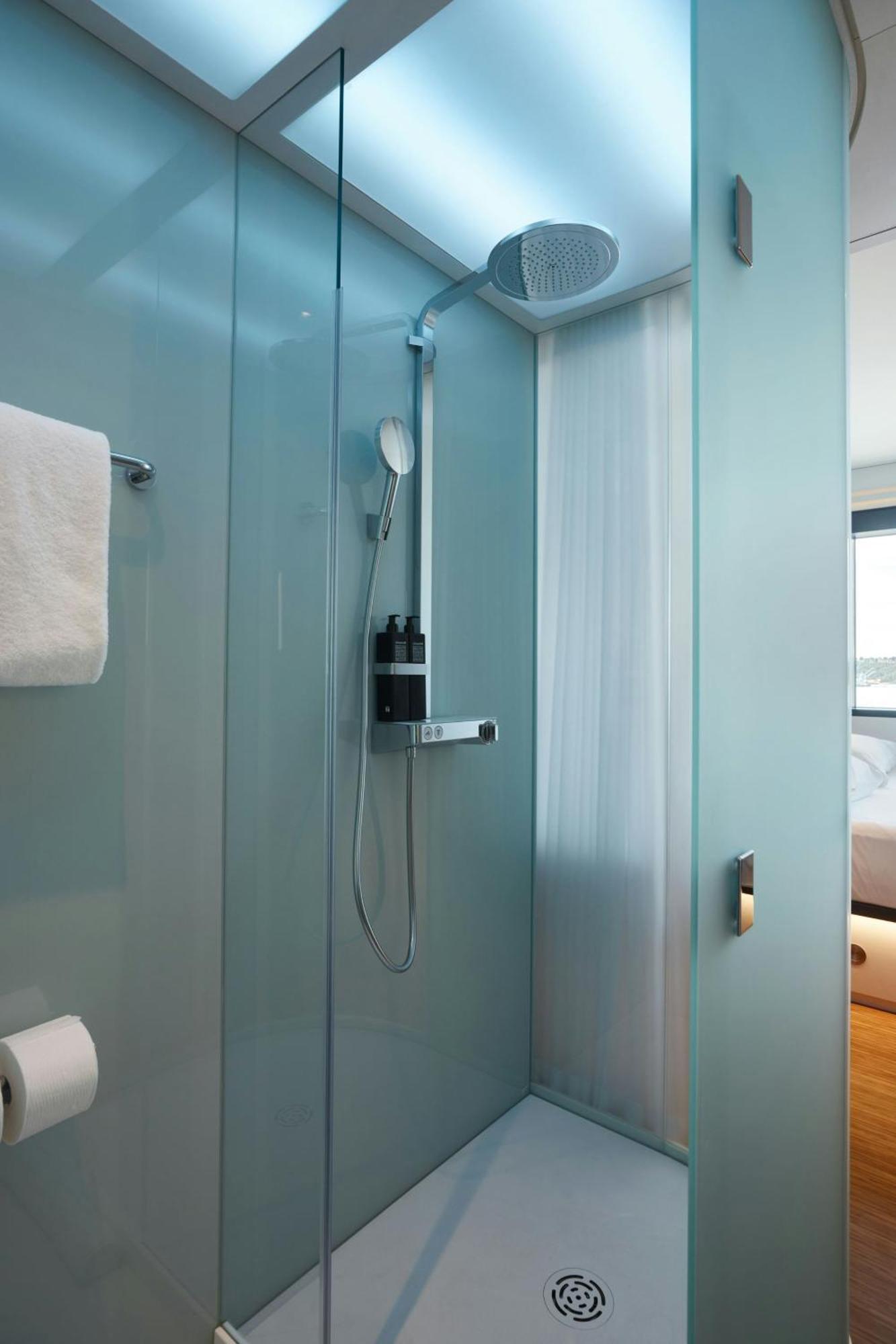Habitación con cama extragrande - Planta superior
