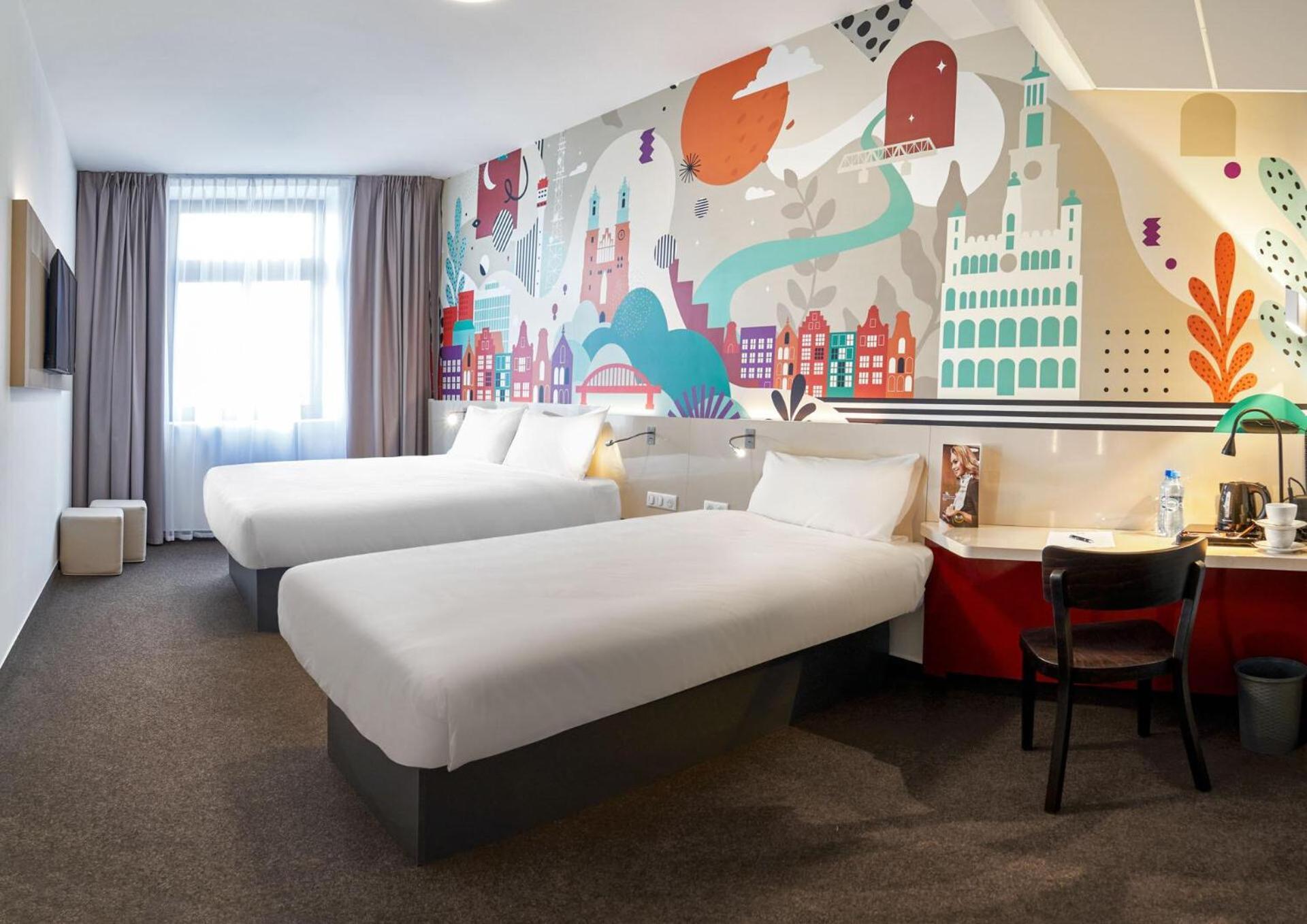 Standard Twin Room