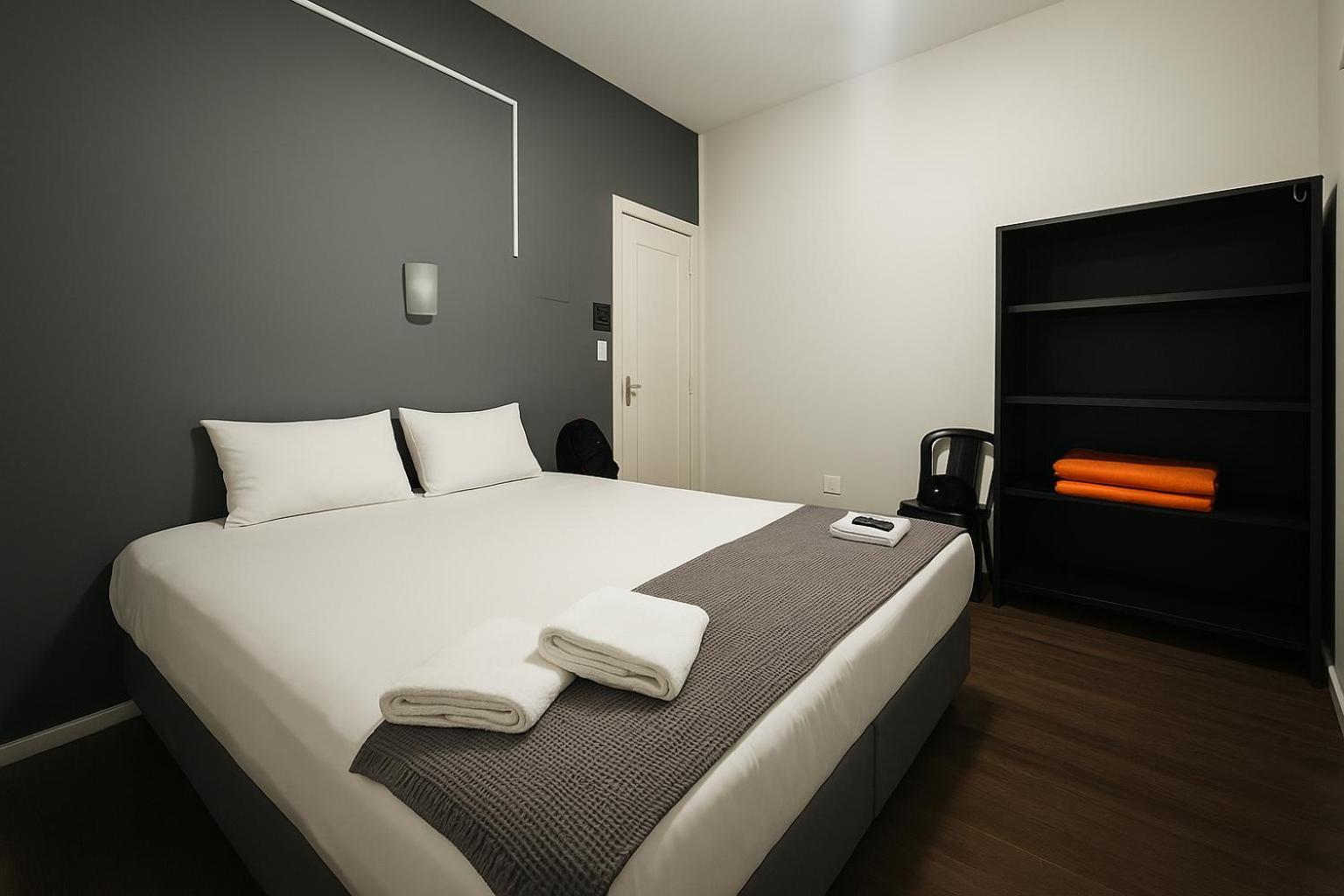 Quarto Duplo