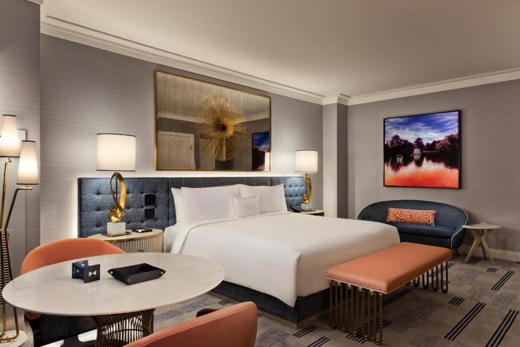 Bleau King(No Resort Fee)