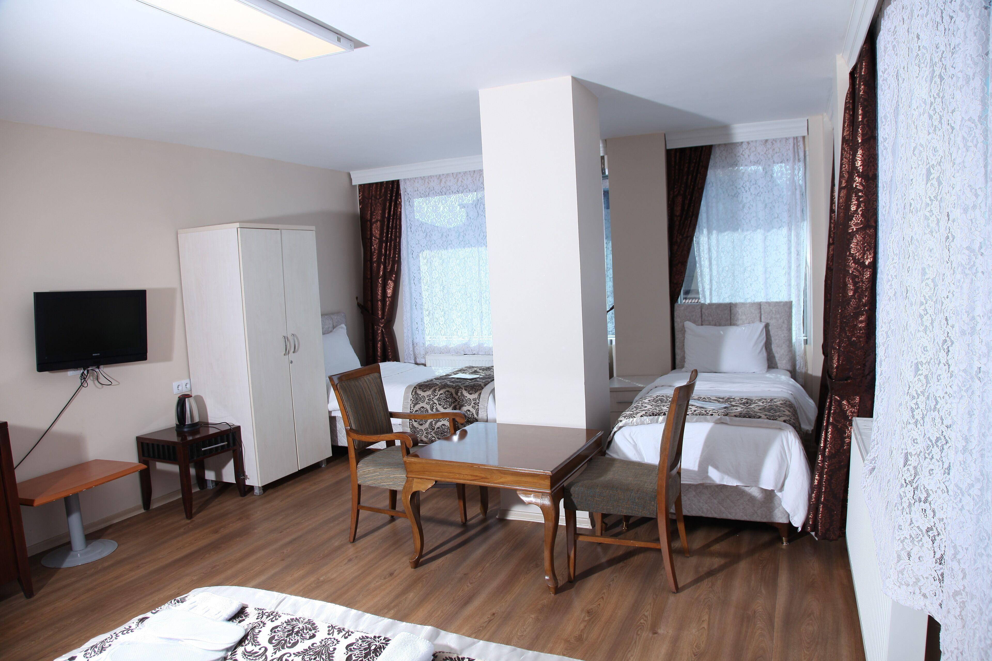 Superior Quadruple Room,1298856751:JPEG