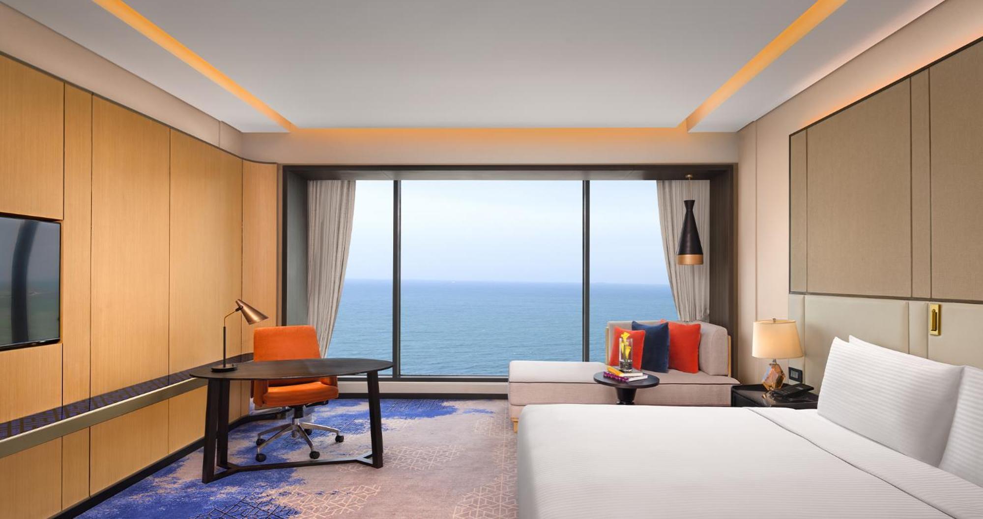 Deluxe Ocean View King