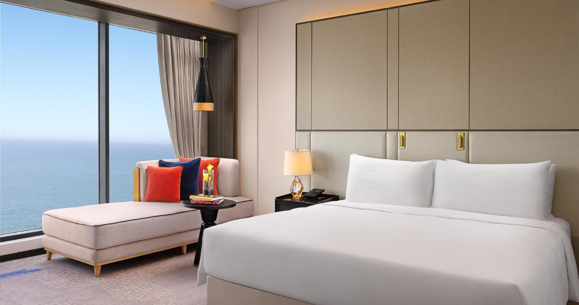 Deluxe Ocean View King