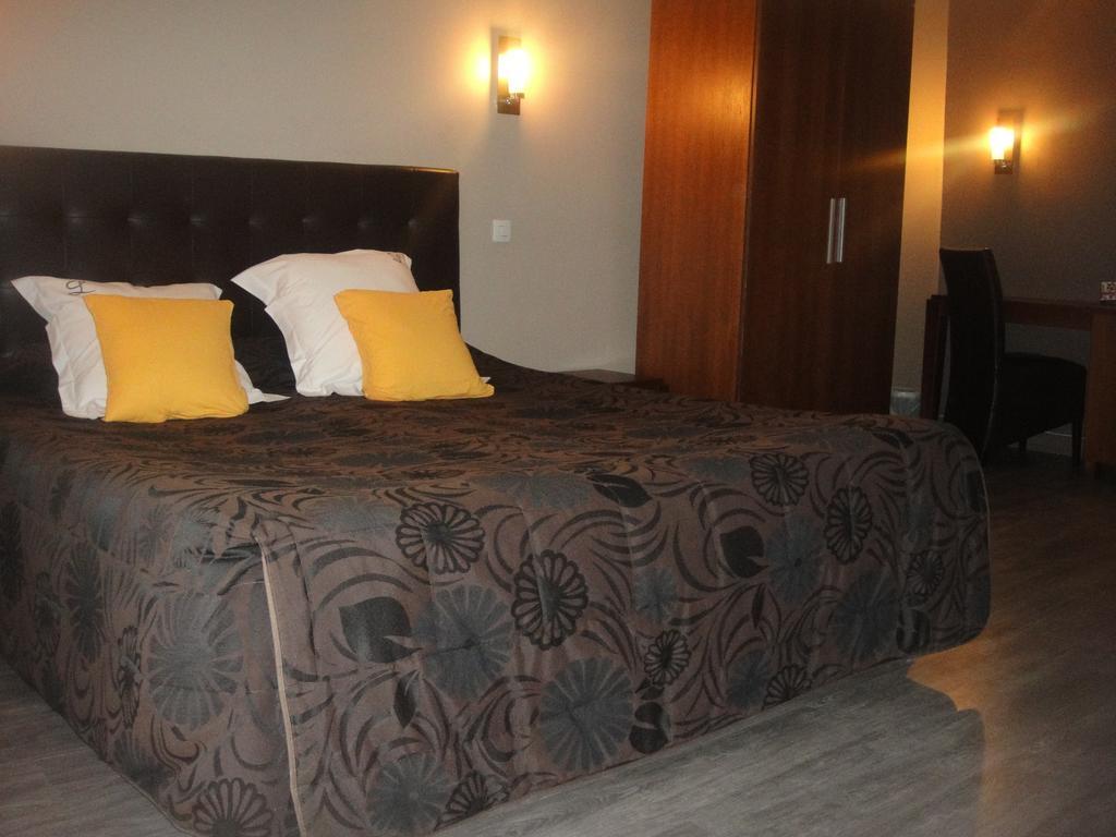 Twin Room Round-Trip Airport Transfer,173615982:JPEG