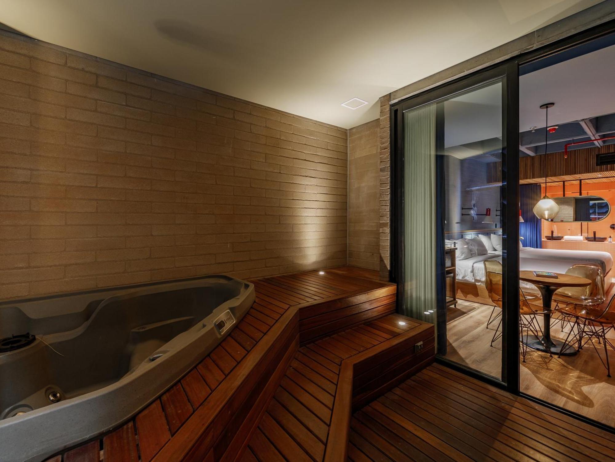 Suite Doble con jacuzzi - 2 camas grandes