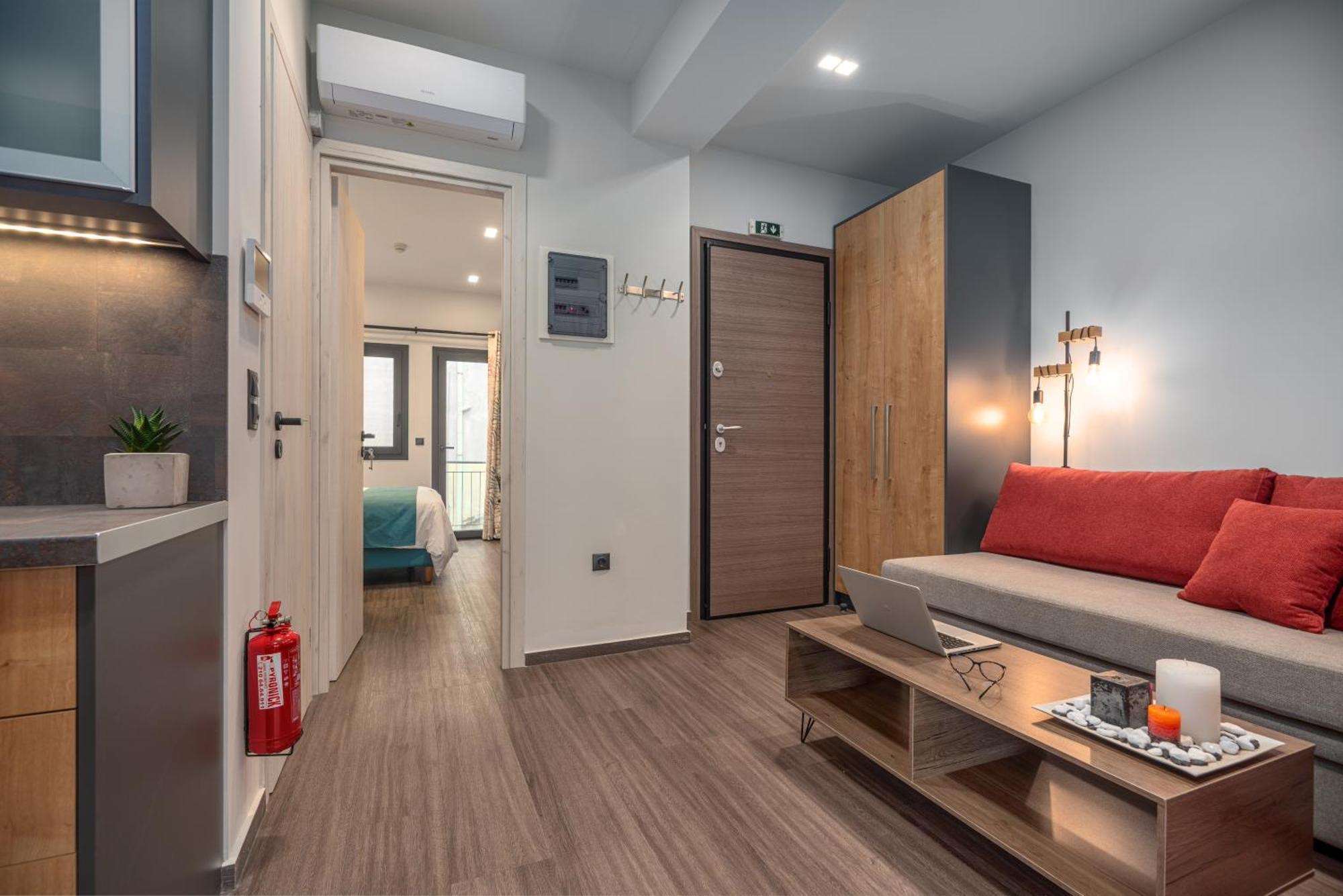 Deluxe Suite,1736873780:JPEG