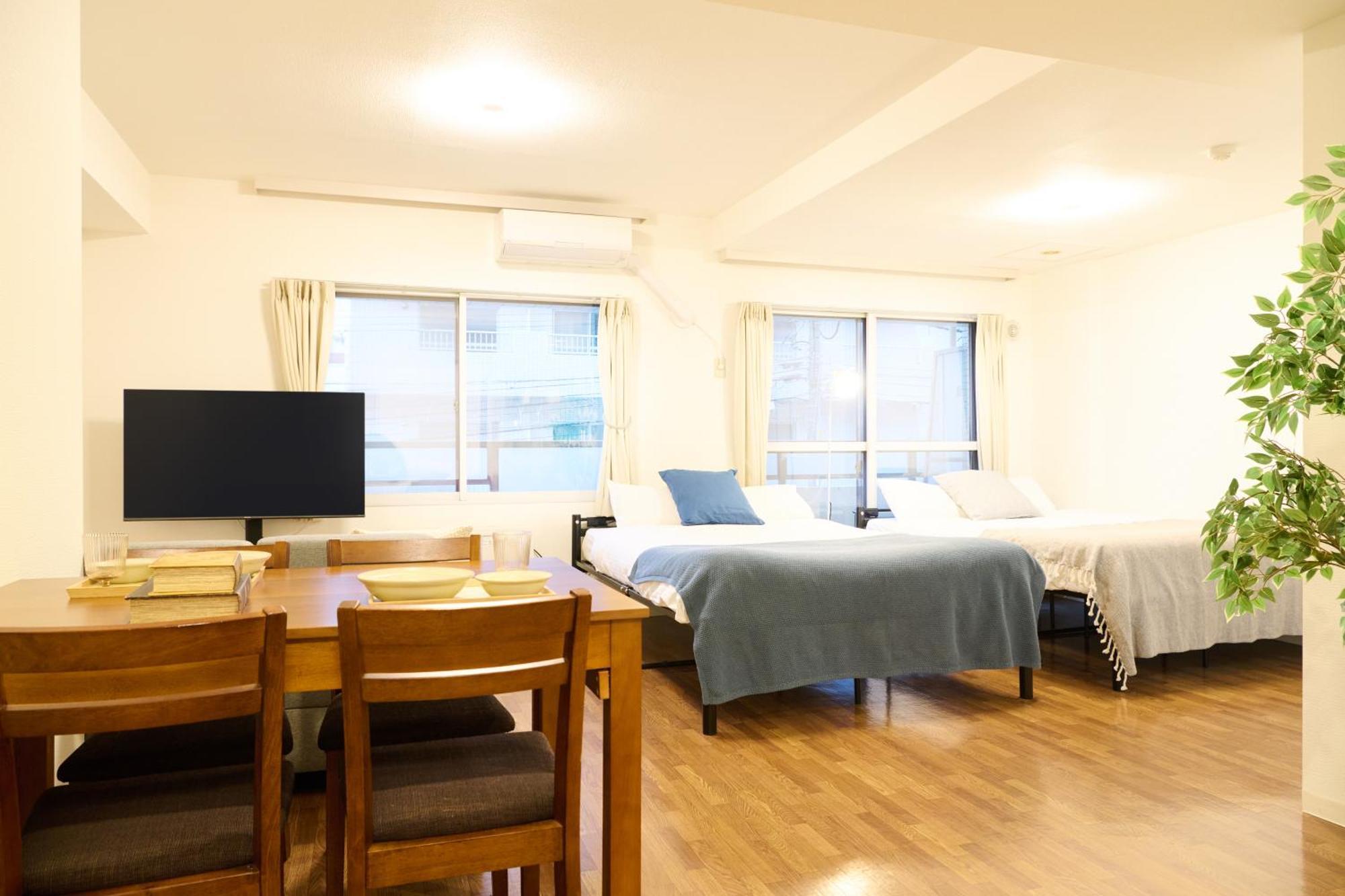 Deluxe Family Room