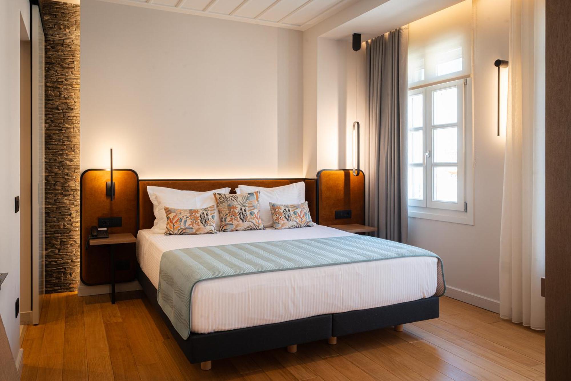 Suite with Balcony and City View
