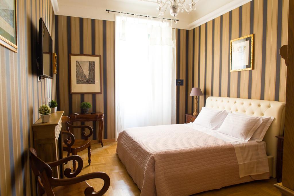 Deluxe Suite,173748591:JPEG