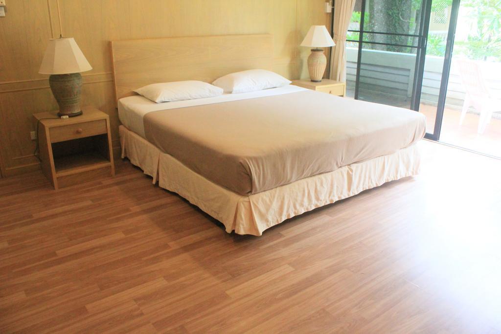 Two-Bedroom Suite