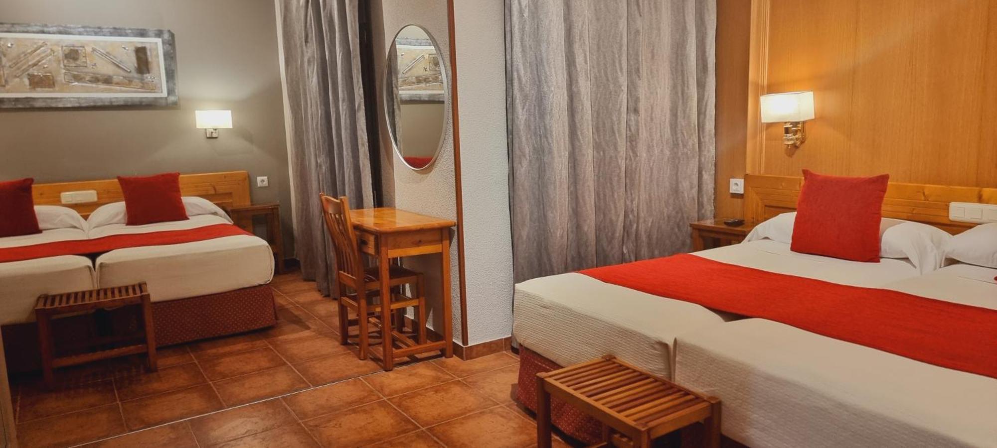 Family Room (4 Adults)