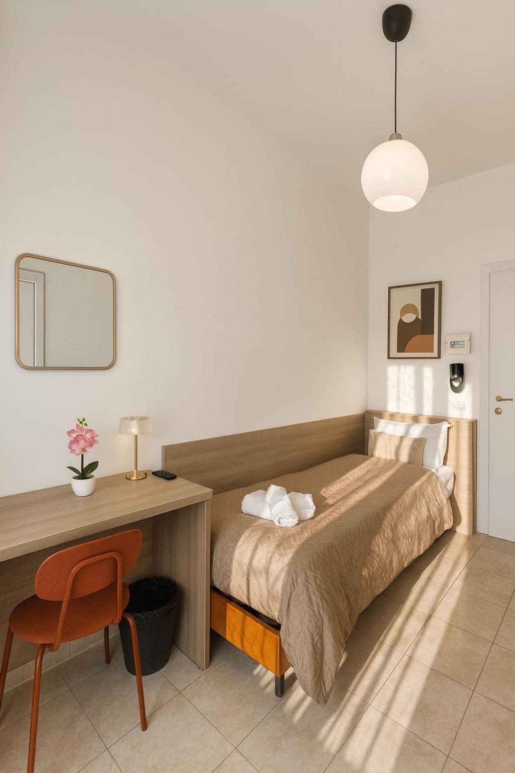 Single Room,1729996769:JPEG