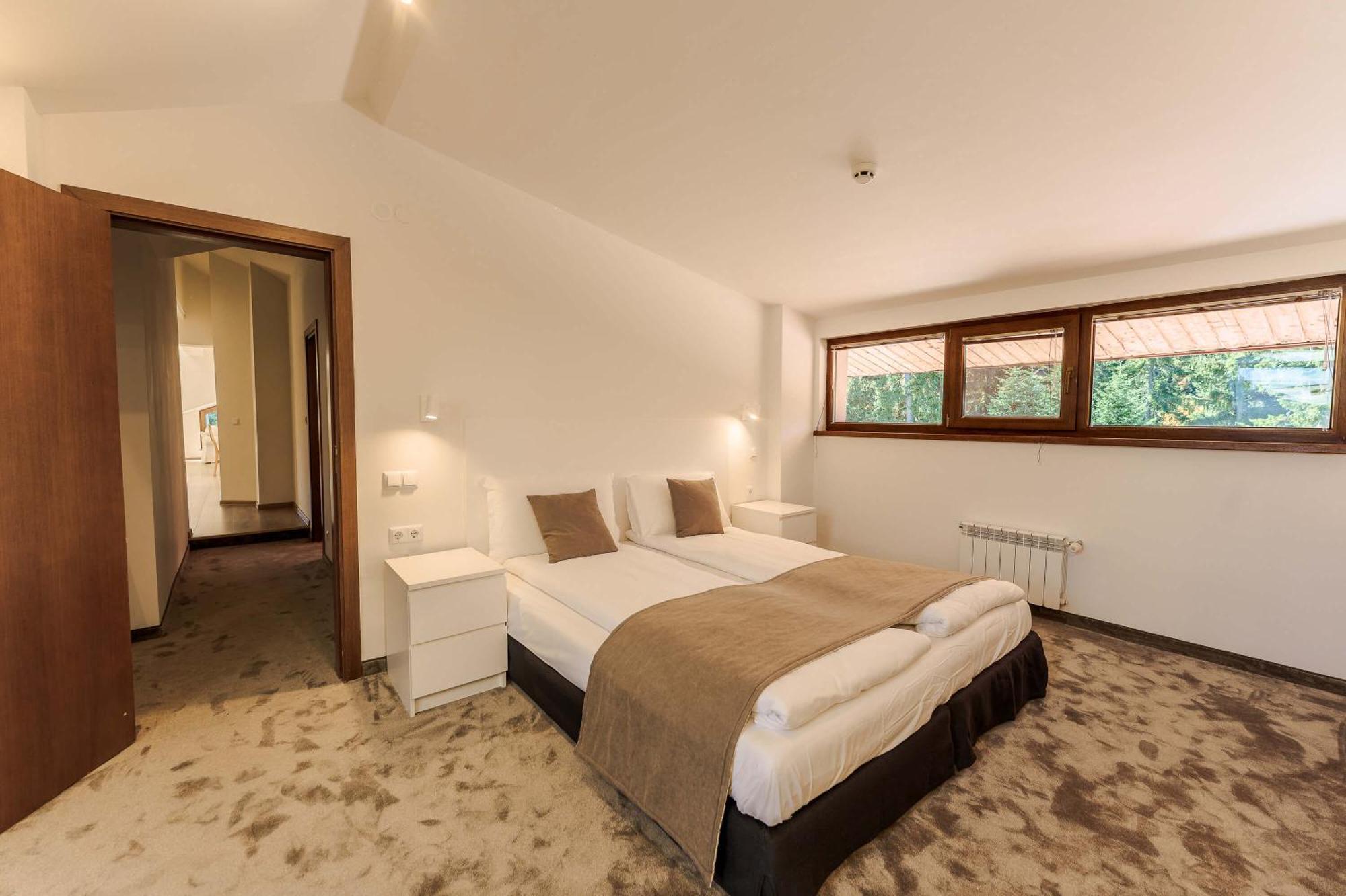 Three-Bedroom Apartment - High Floor