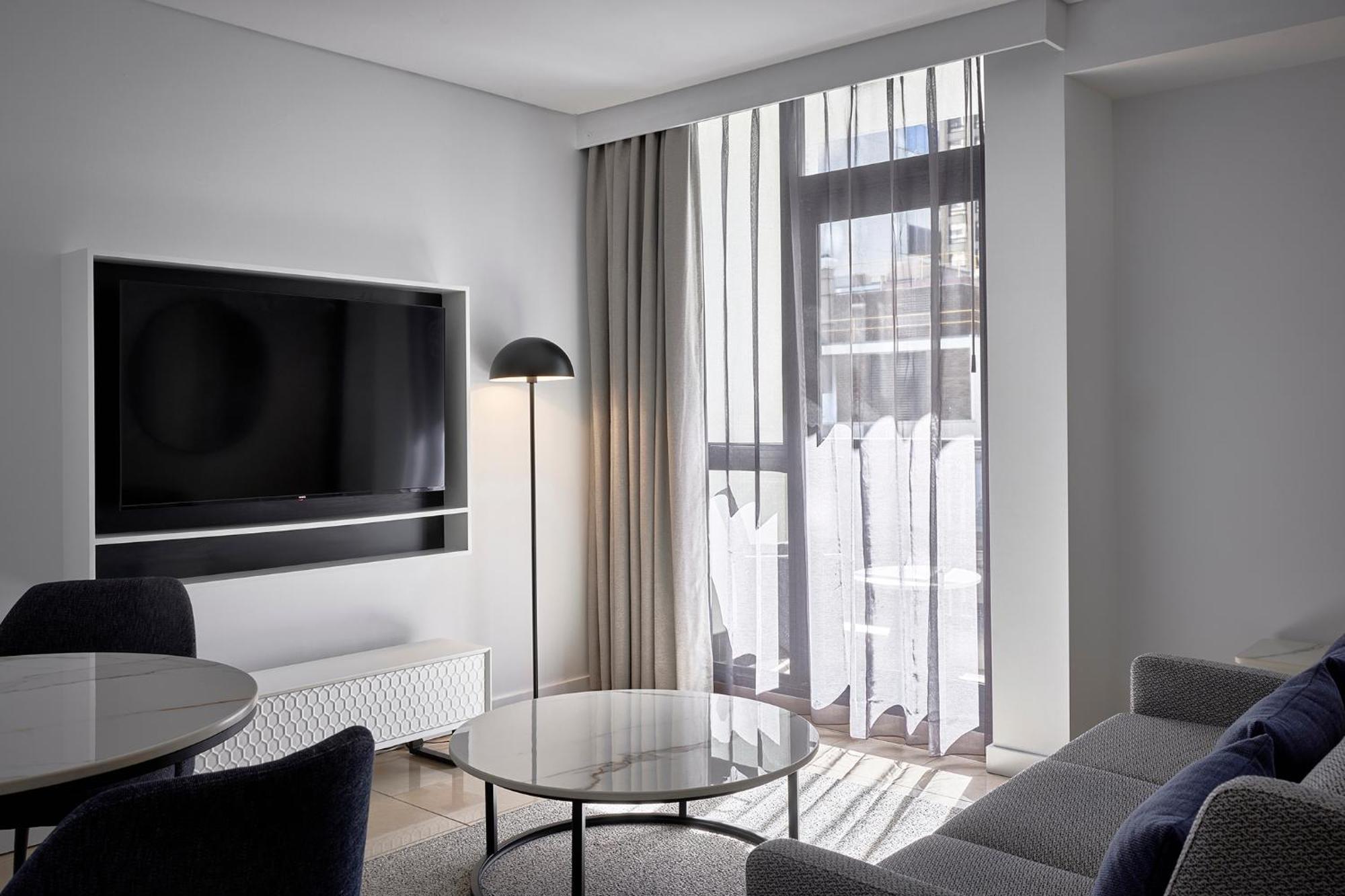 One bedroom Luxury Suite