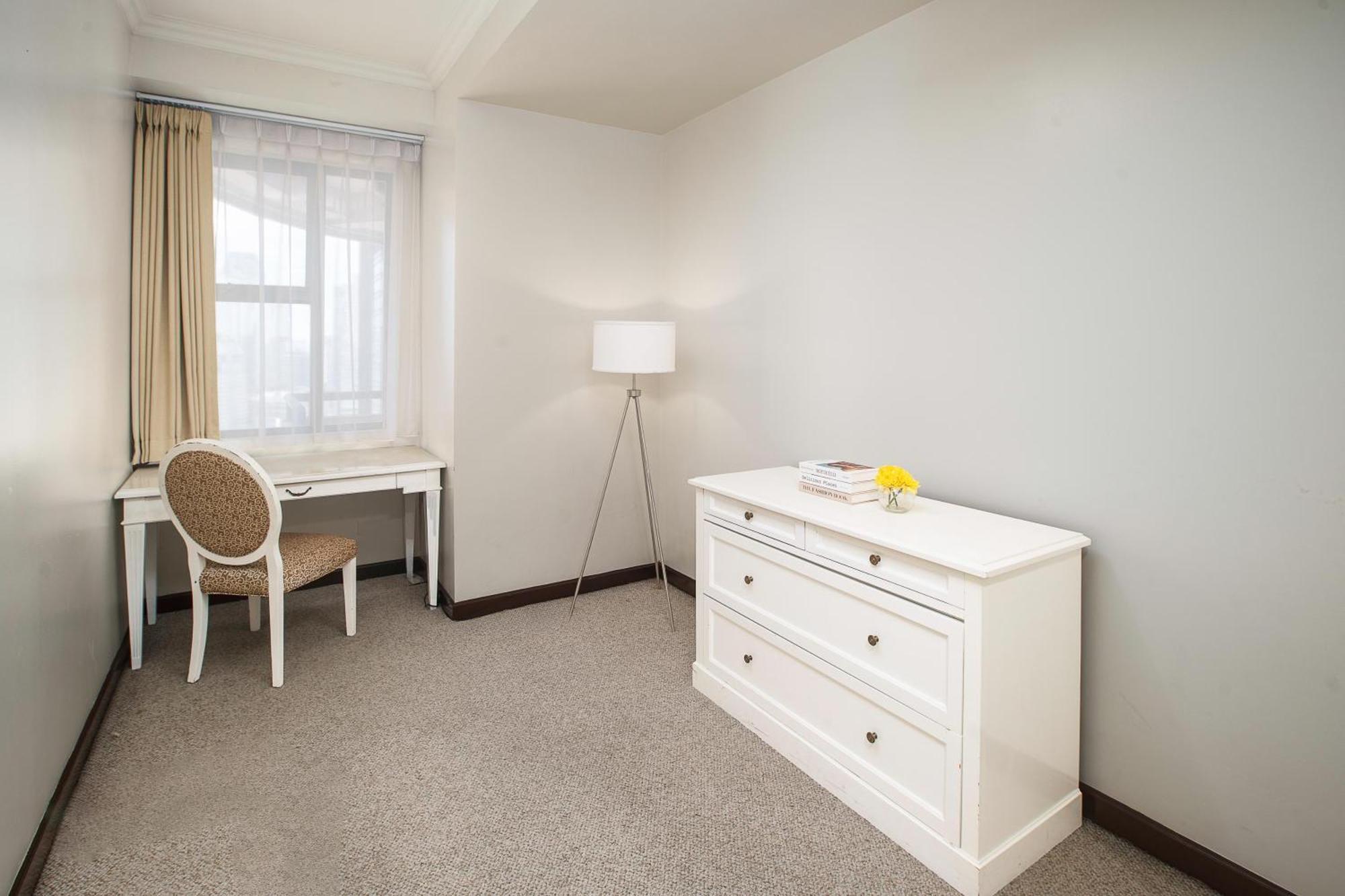Suite 1-Kamar Tidur