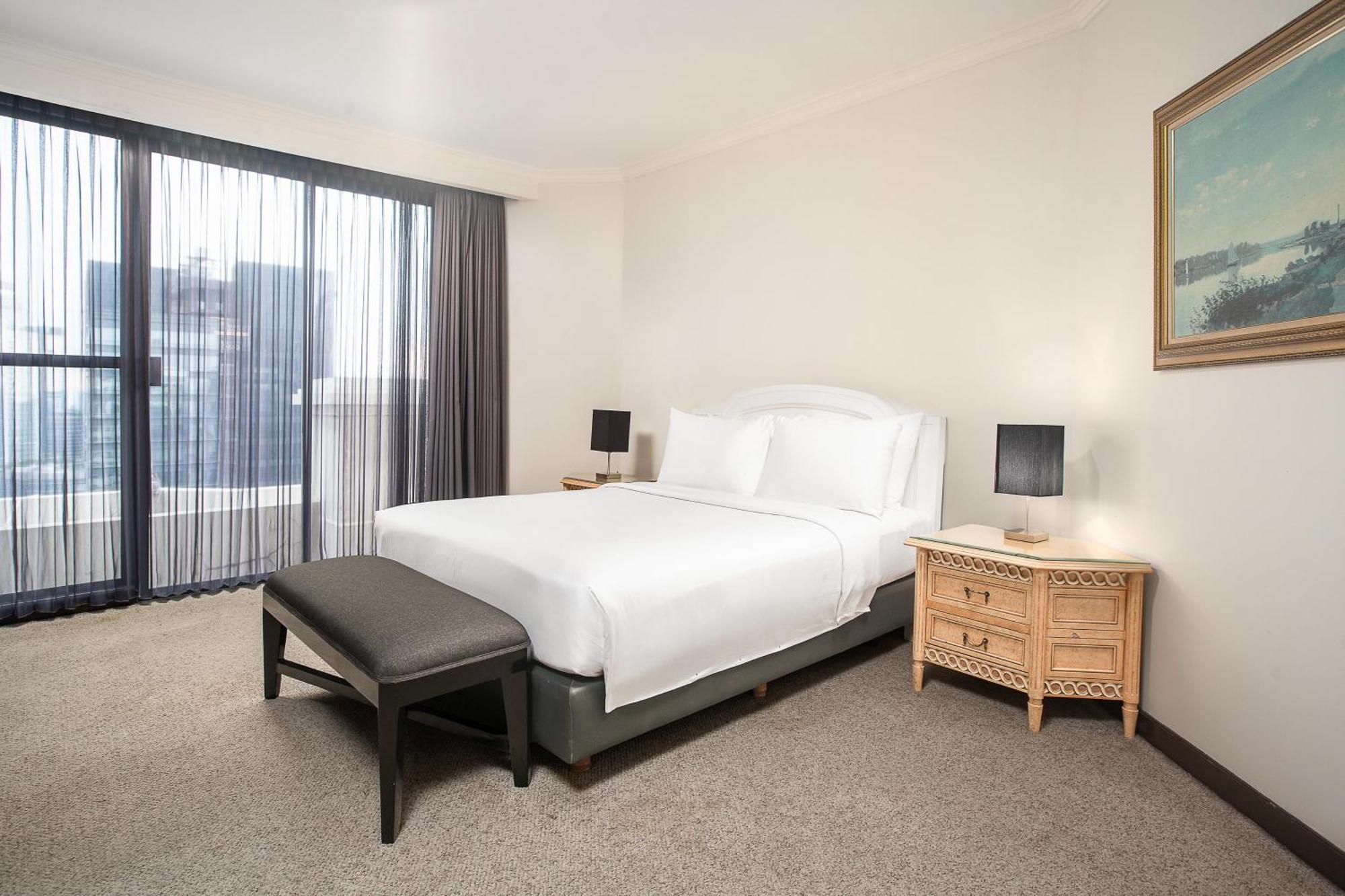 Penthouse Apartment,1739390996:JPEG