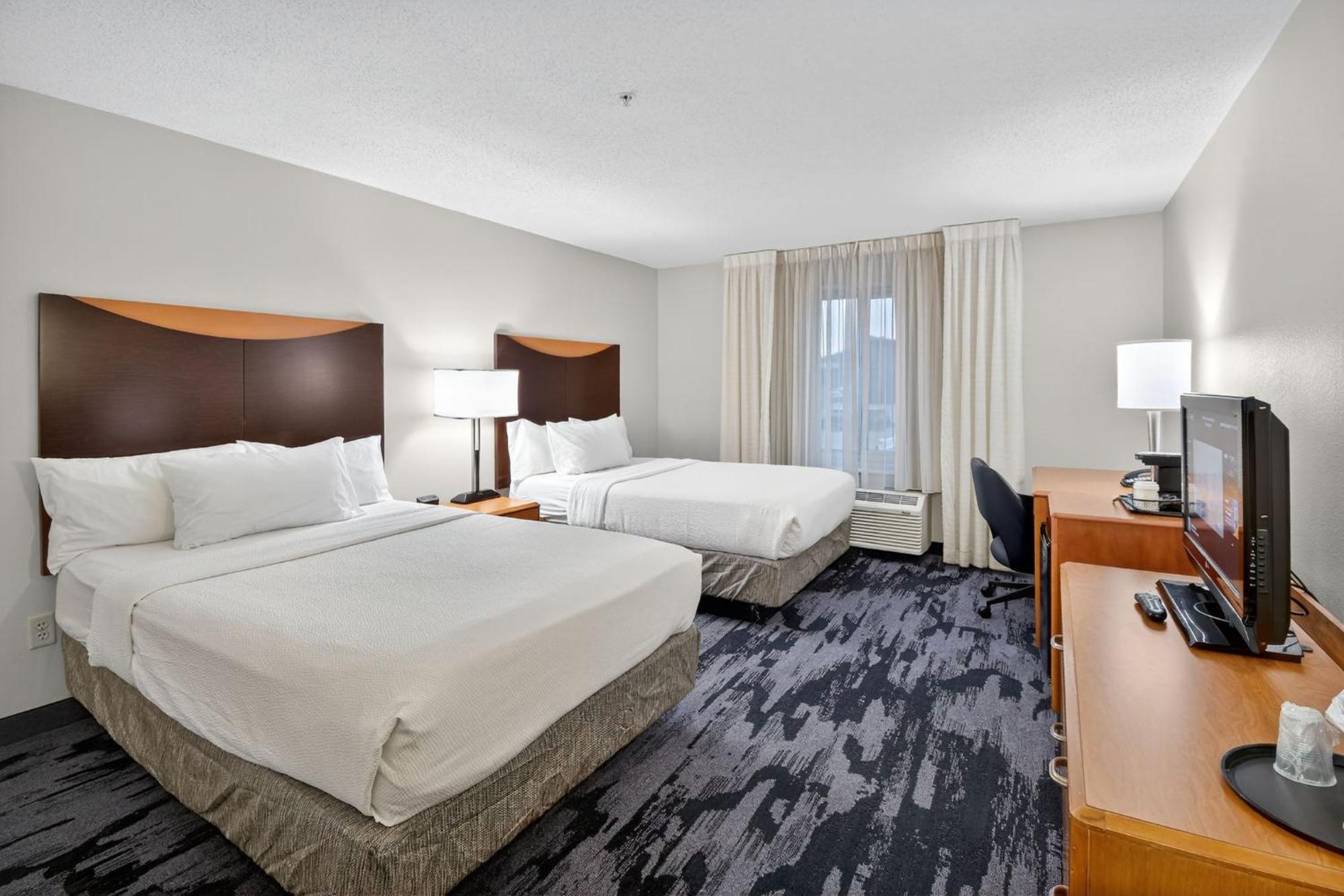 Double Room with Two Double Beds - Hearing Accessible