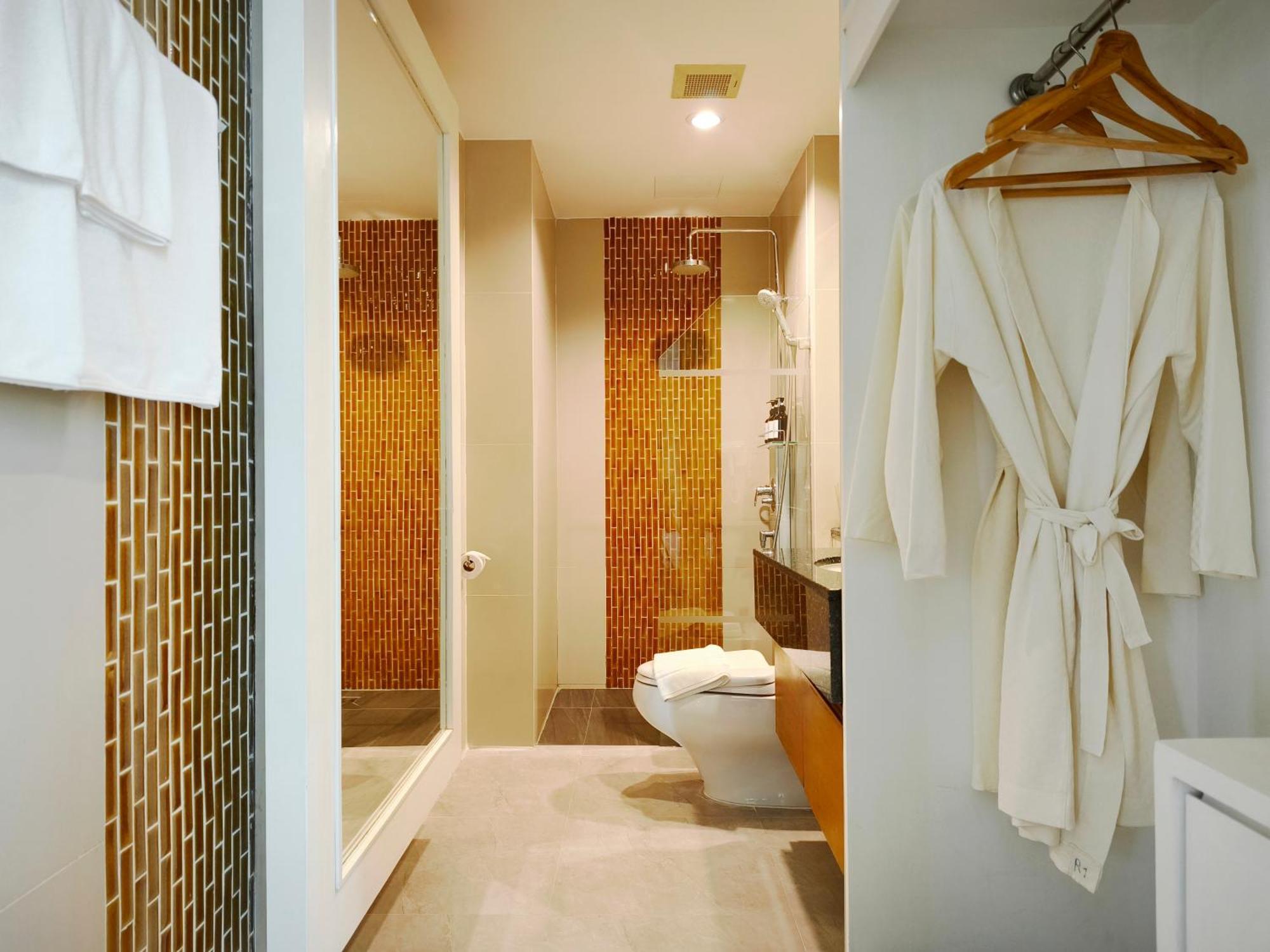 One Bedroom Family Suite,1739406412:JPEG