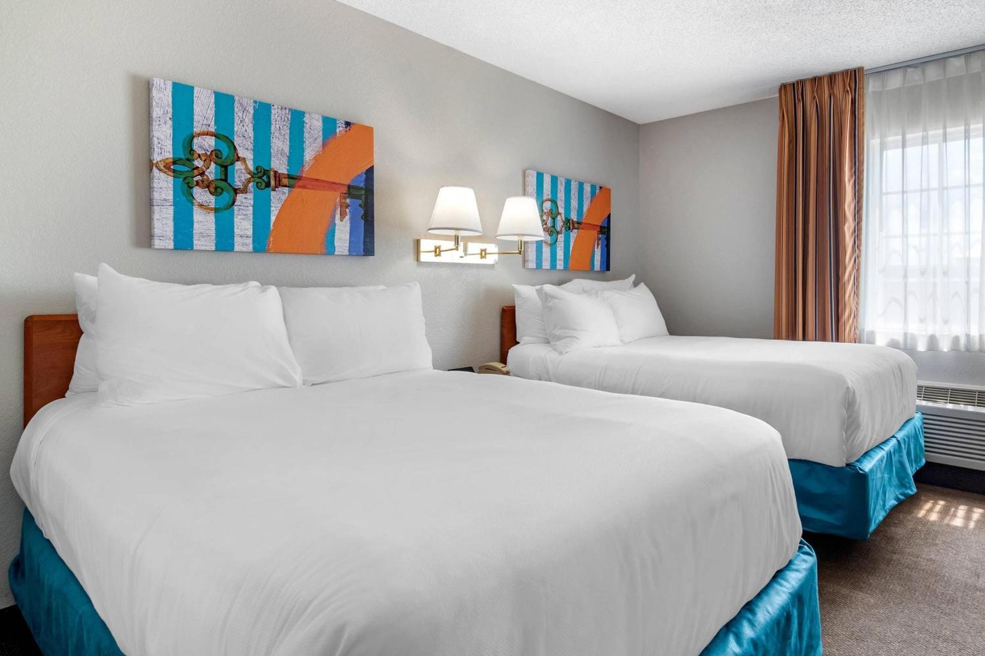 Double Room with Two Double Beds - Non Smoking
