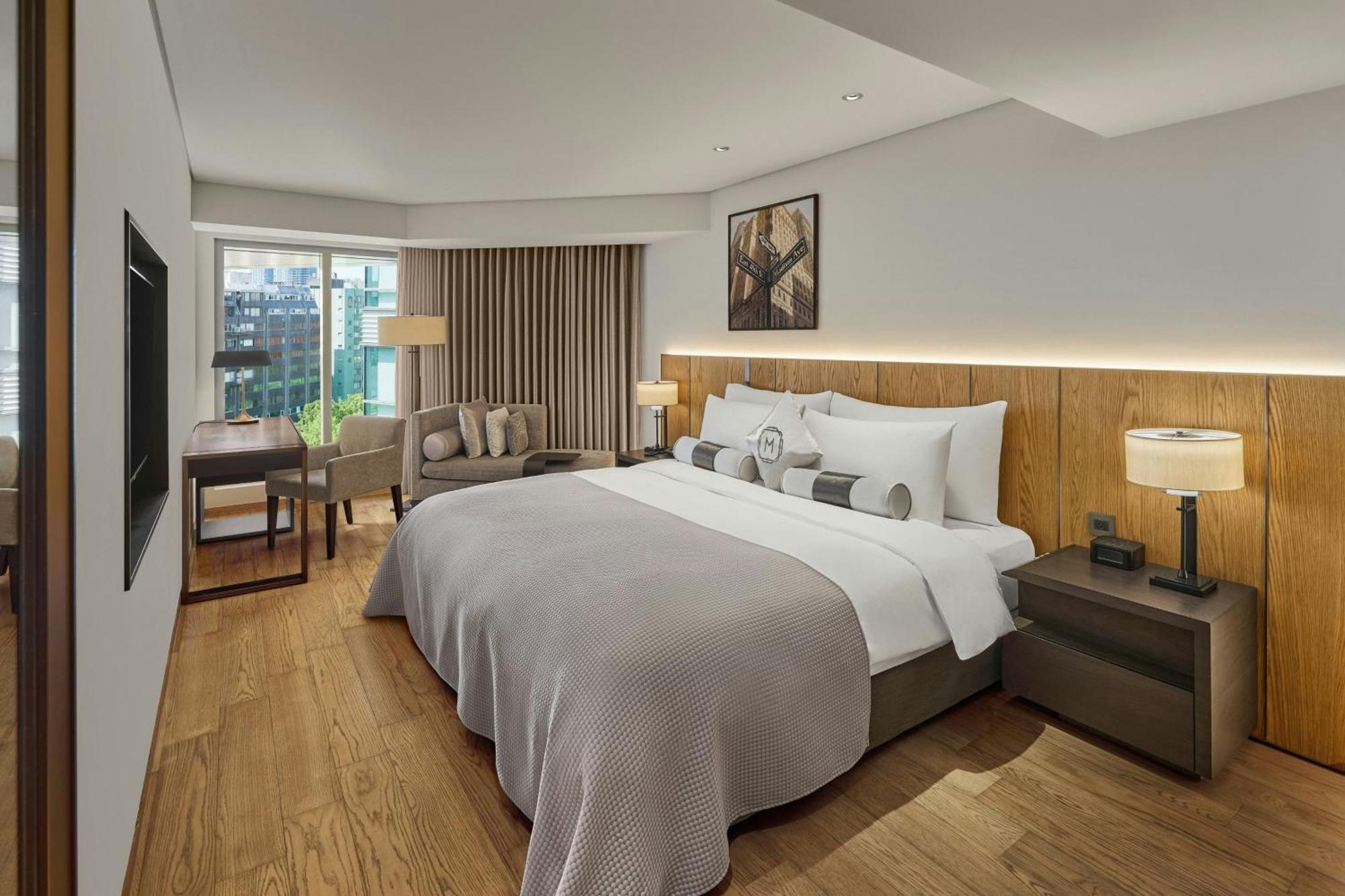 Classic Room - City View
