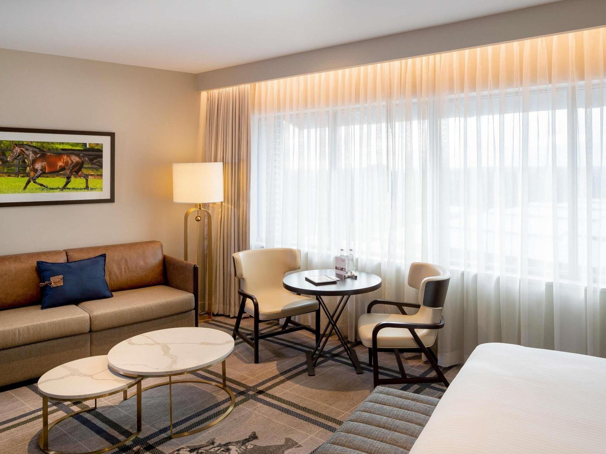 Superior King Suite