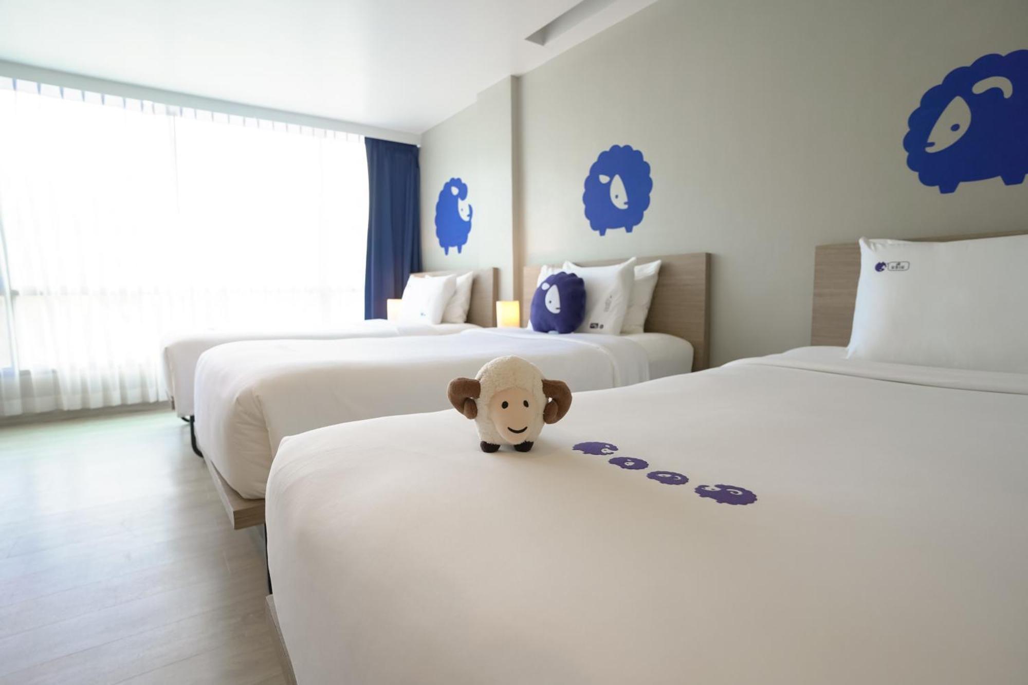 Triple Room