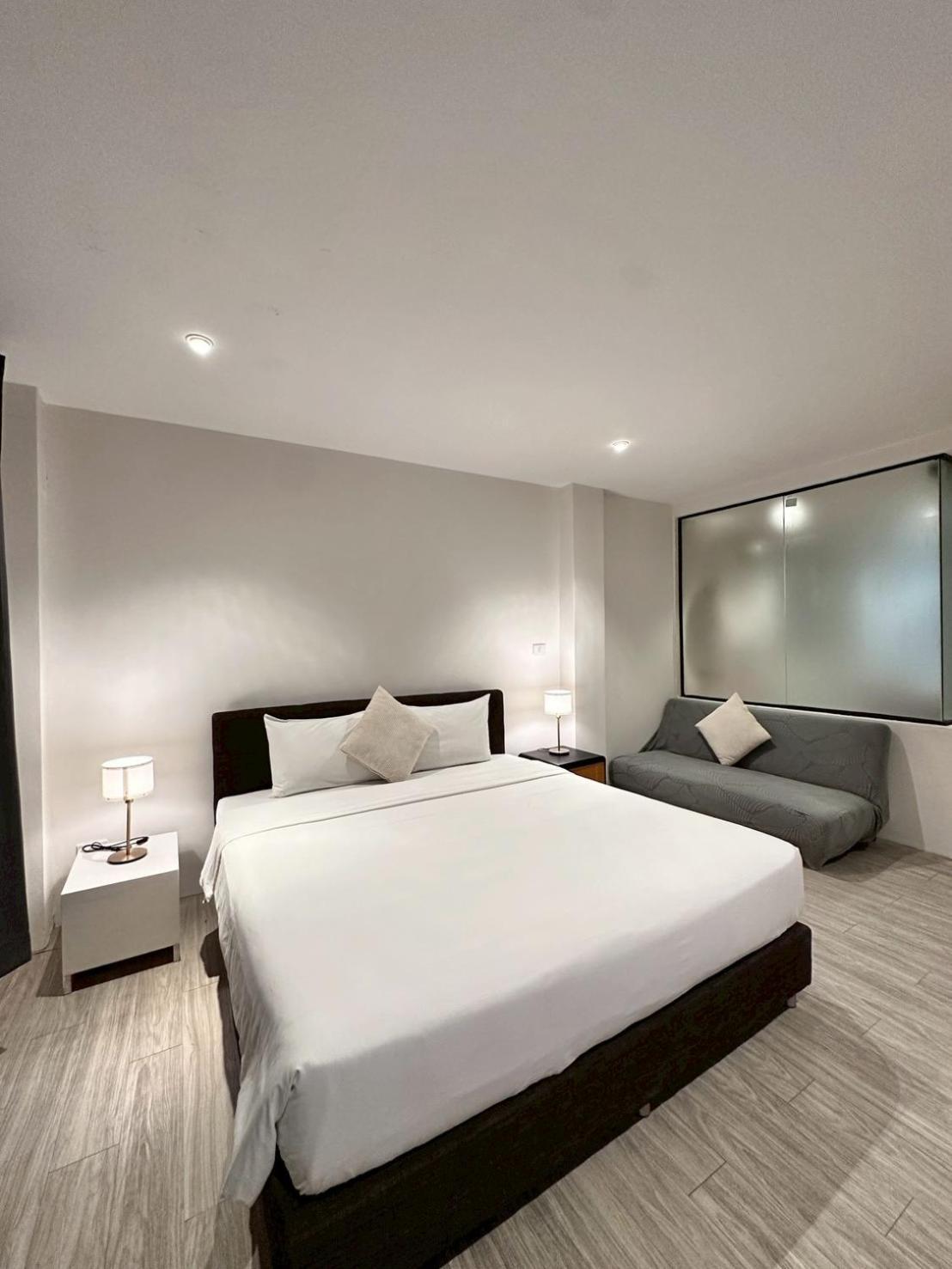 Deluxe Double Room with Shower,1743418822:JPEG