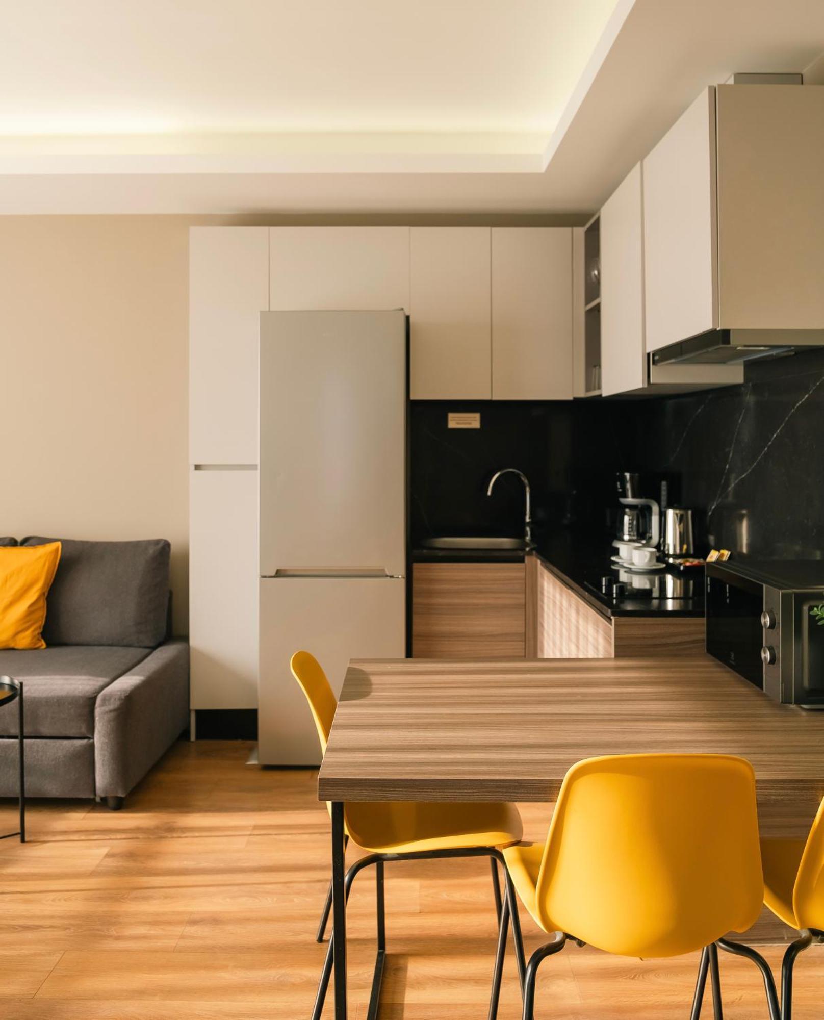 Deluxe Suite Balcony
