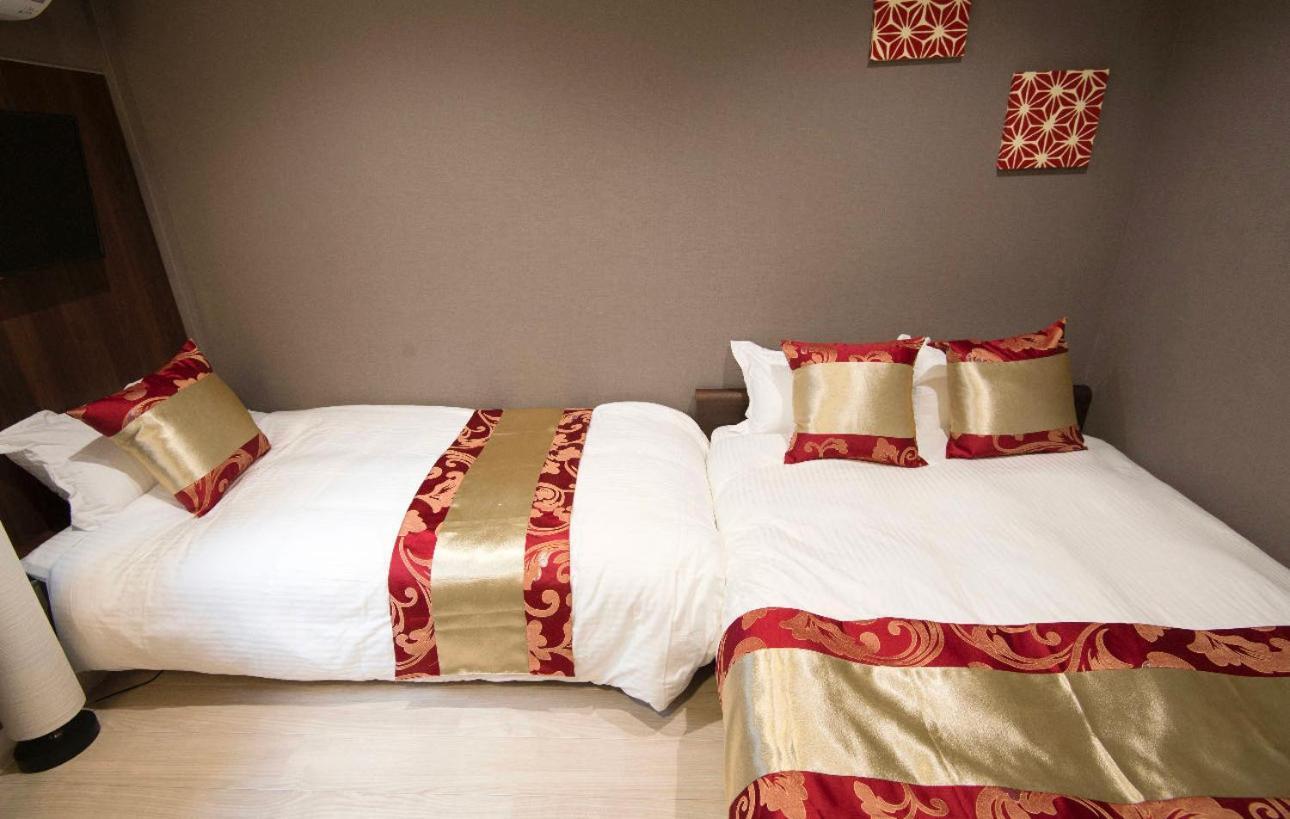 Triple Room with Private Bathroom