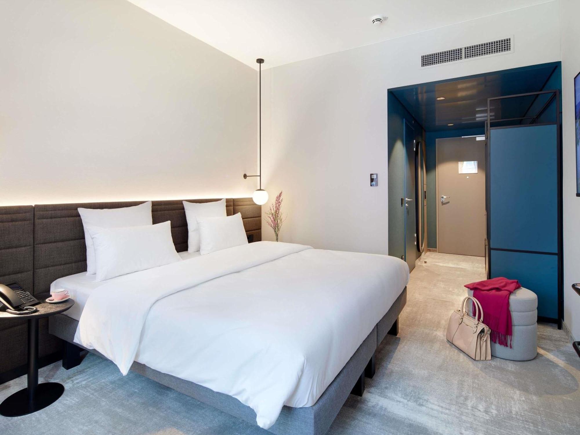 Standard Double Room,1740019170:JPEG