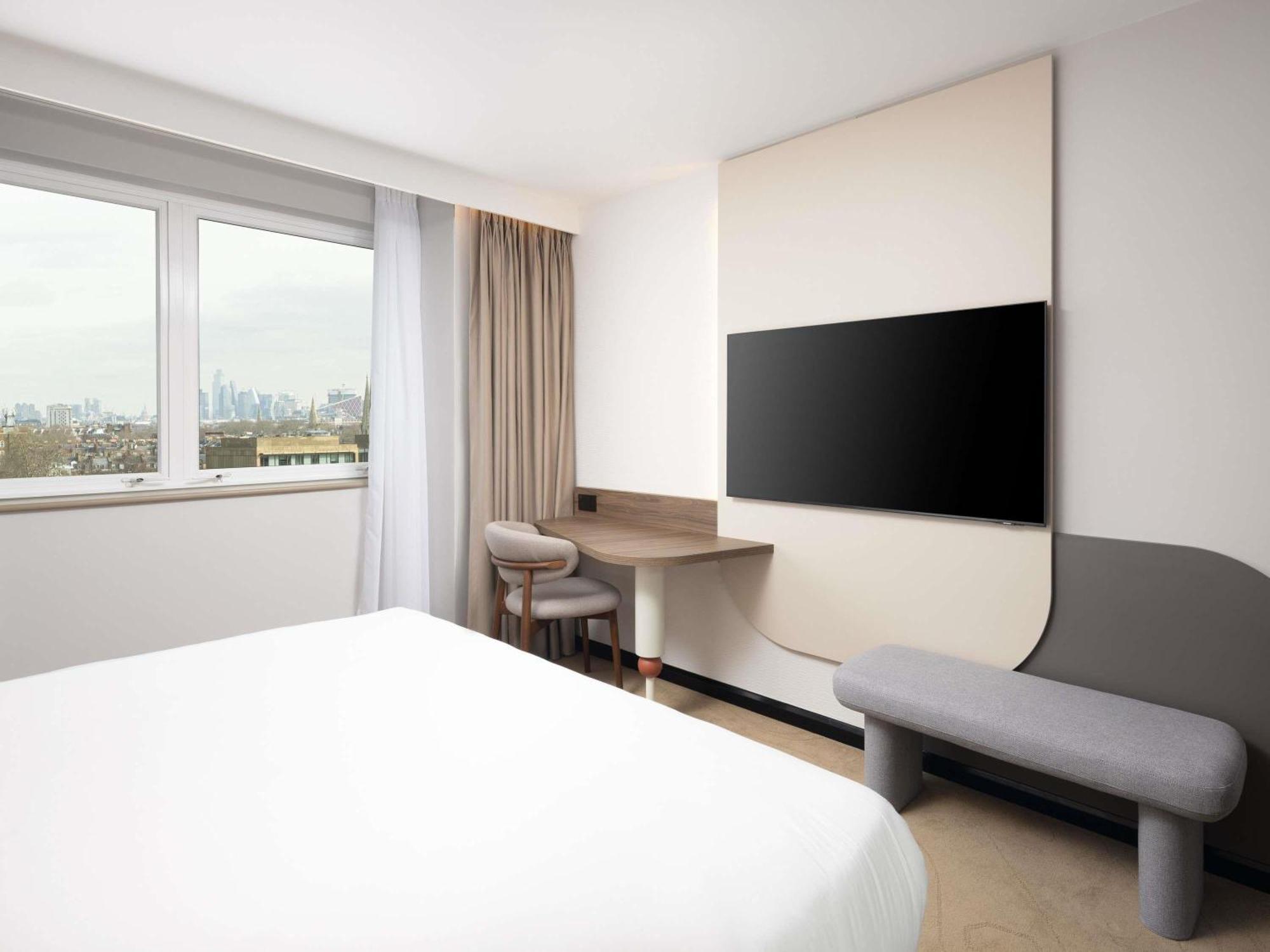 Deluxe Kamer met 2 Aparte Bedden en een Regendouche