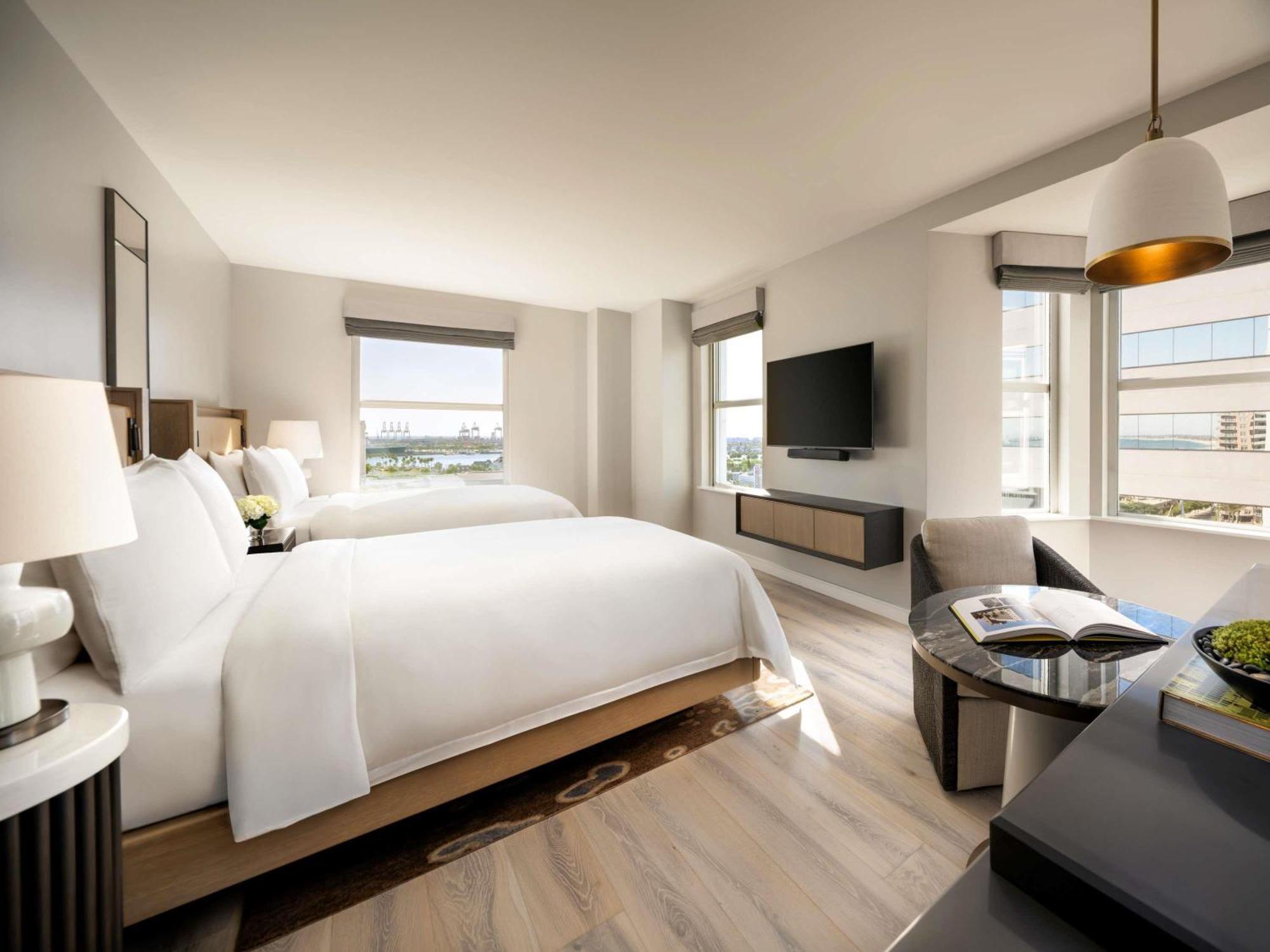 Deluxe Room Two Queen Beds City View