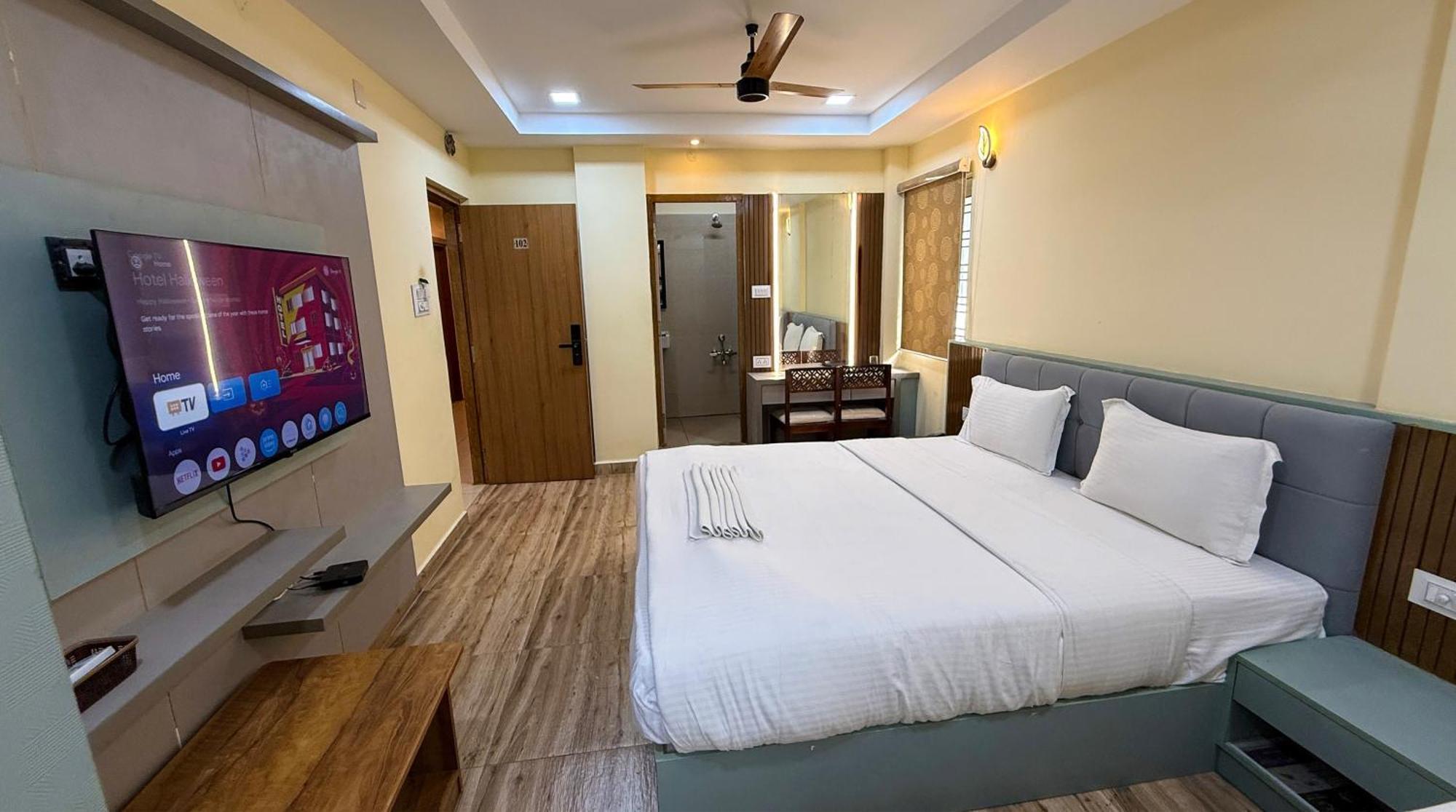 Superior Deluxe Double or Twin Room