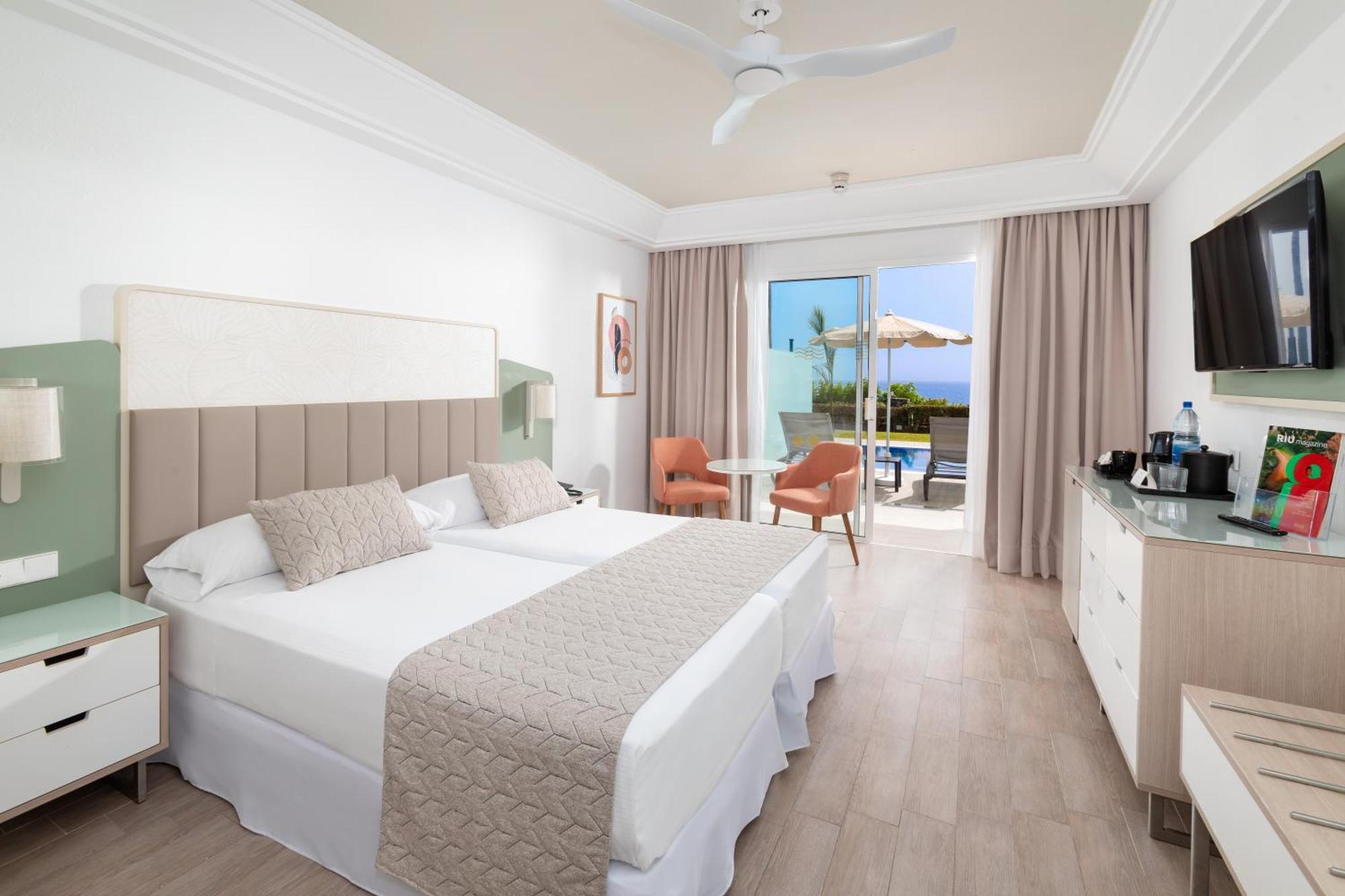 Suite avec Piscine Privée - Réservée aux Adultes +18 Ans