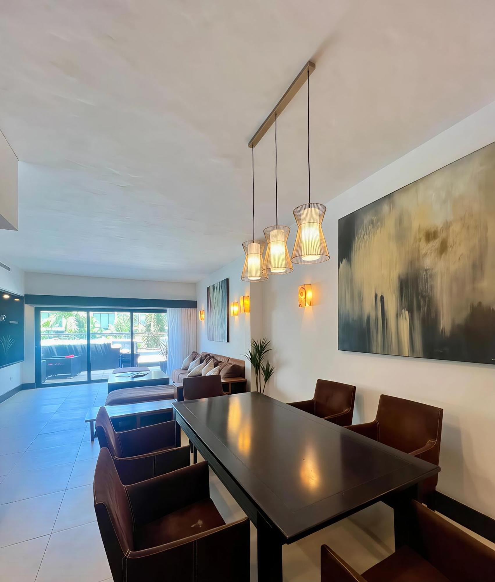 Apartamento de 2 dormitorios con vistas a la piscina