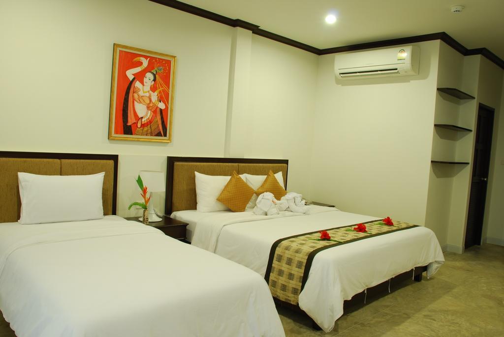 Deluxe Triple Room