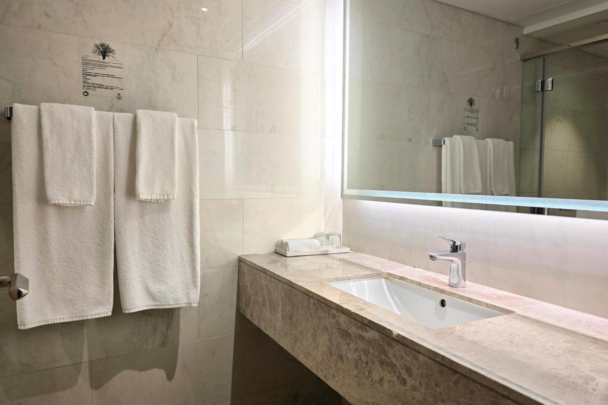 Premier Double or Twin Room Harbour View