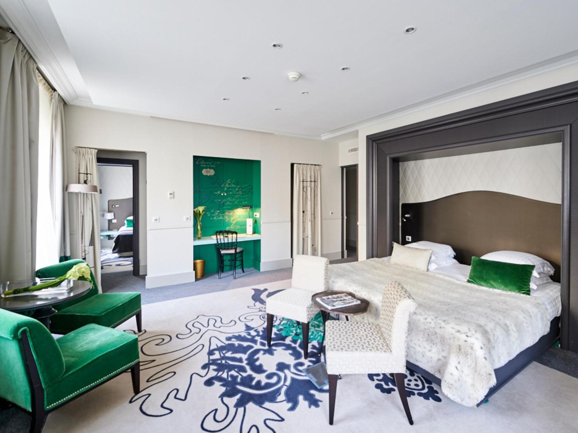 Junior Suite Opera View Balcony