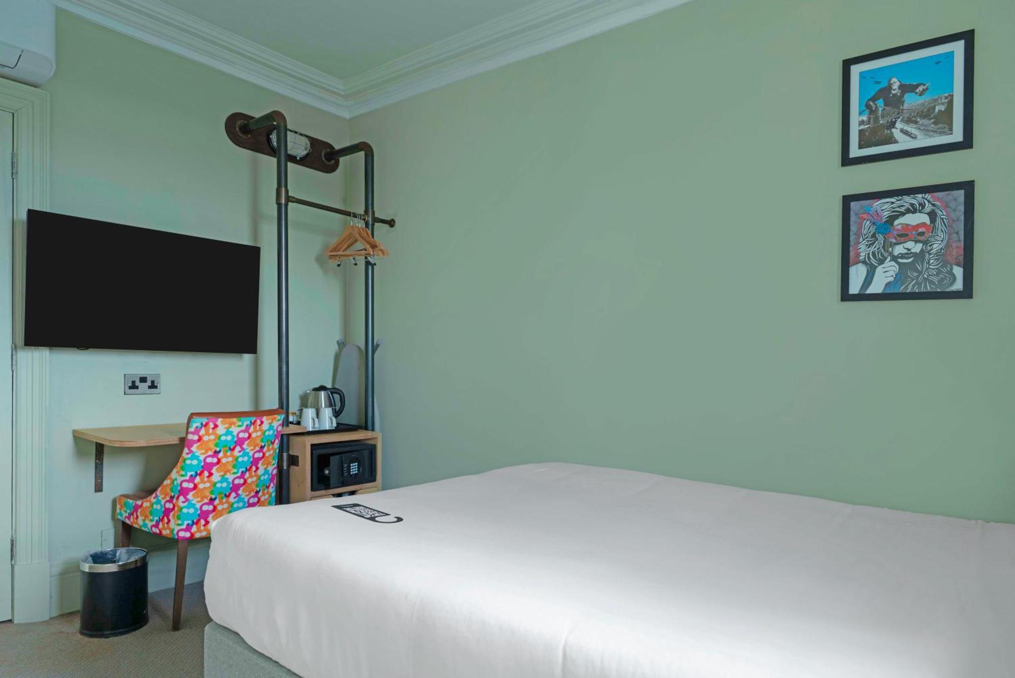 Standard Double Room,1742603505:JPEG
